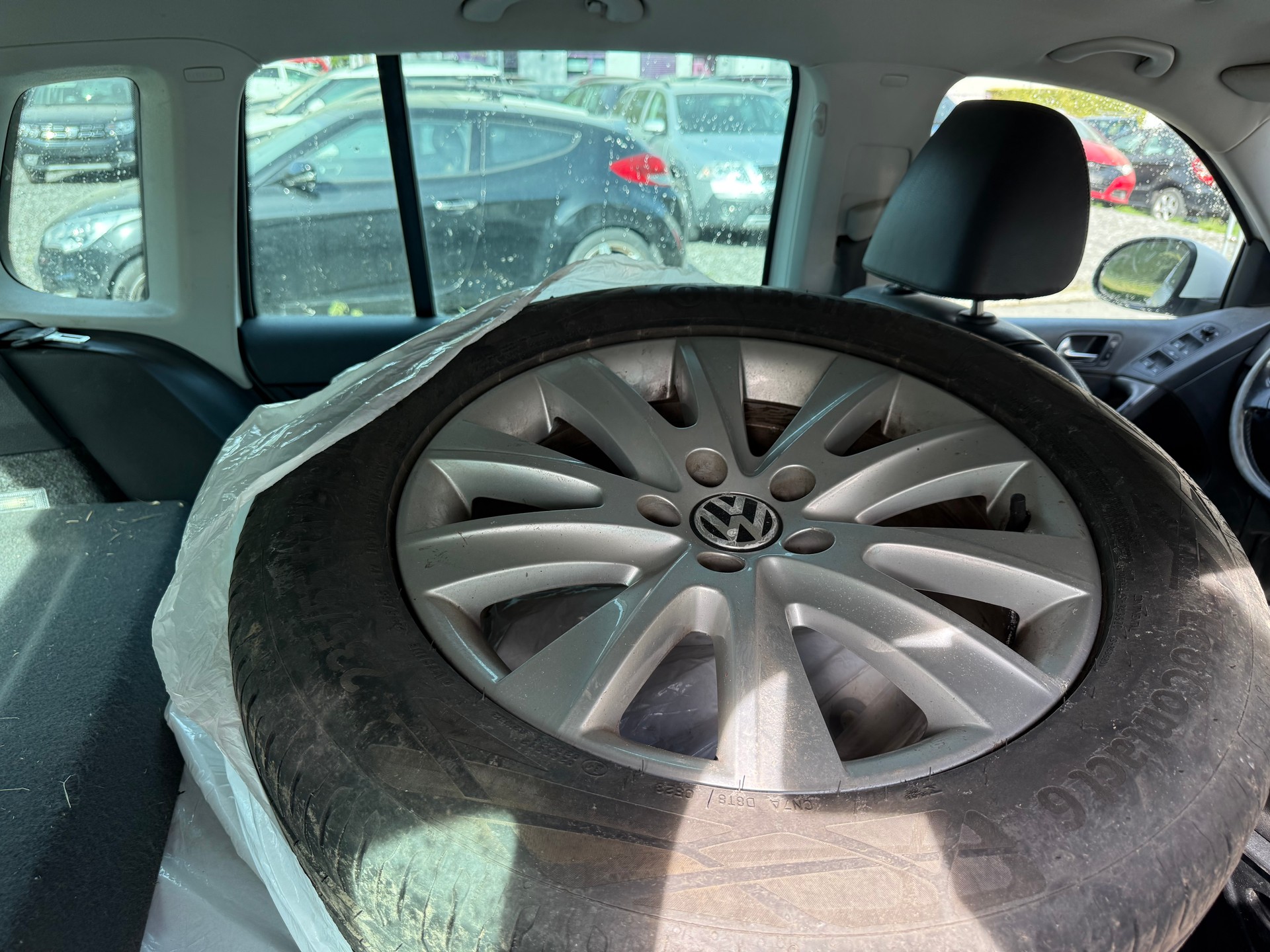 VW Tiguan 1.4 TSI Sport&Style-image-1