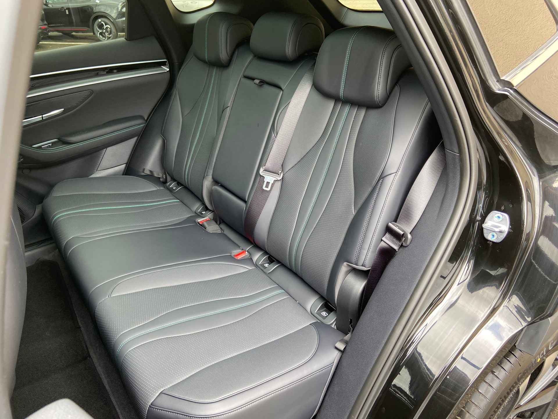 BYD Seal U DM-i Design AWD-image-6