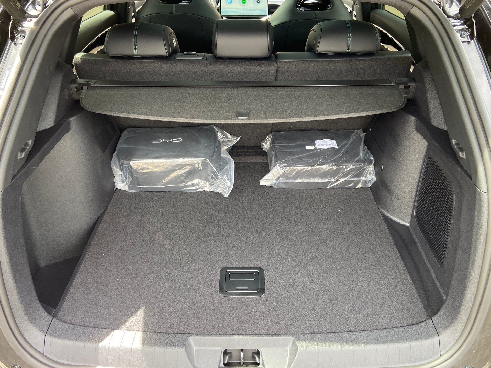BYD Seal U DM-i Design AWD-image-15
