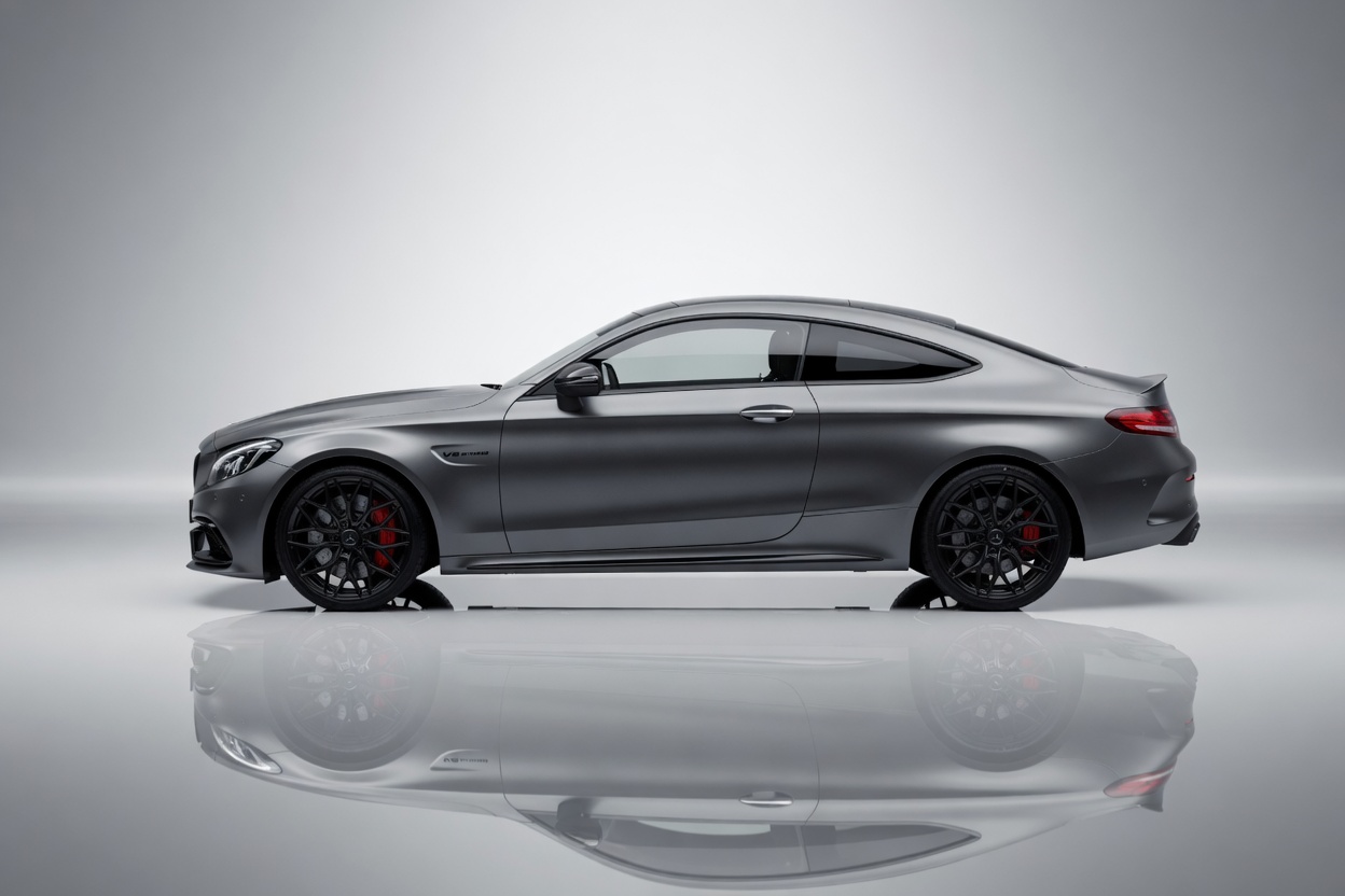 MERCEDES-BENZ C 63 S AMG Speedshift-image-1