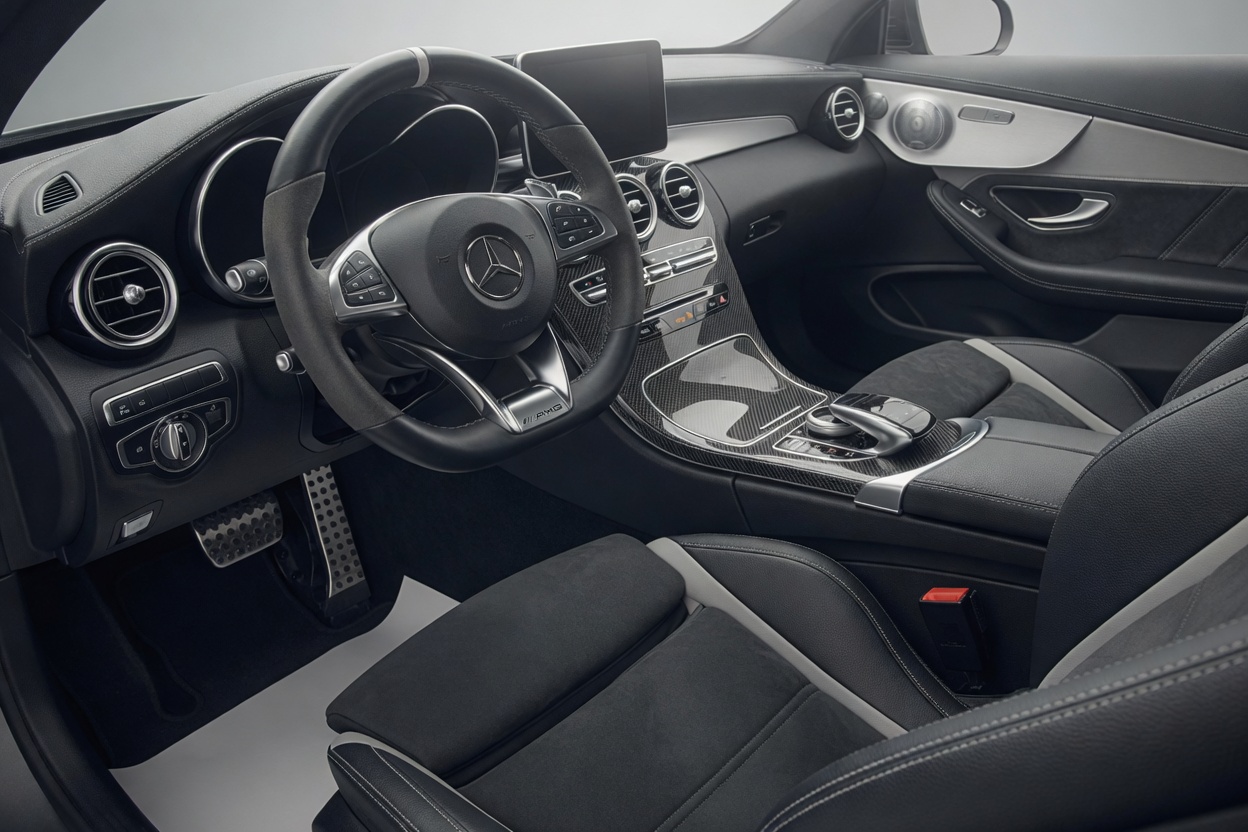 MERCEDES-BENZ C 63 S AMG Speedshift-image-8