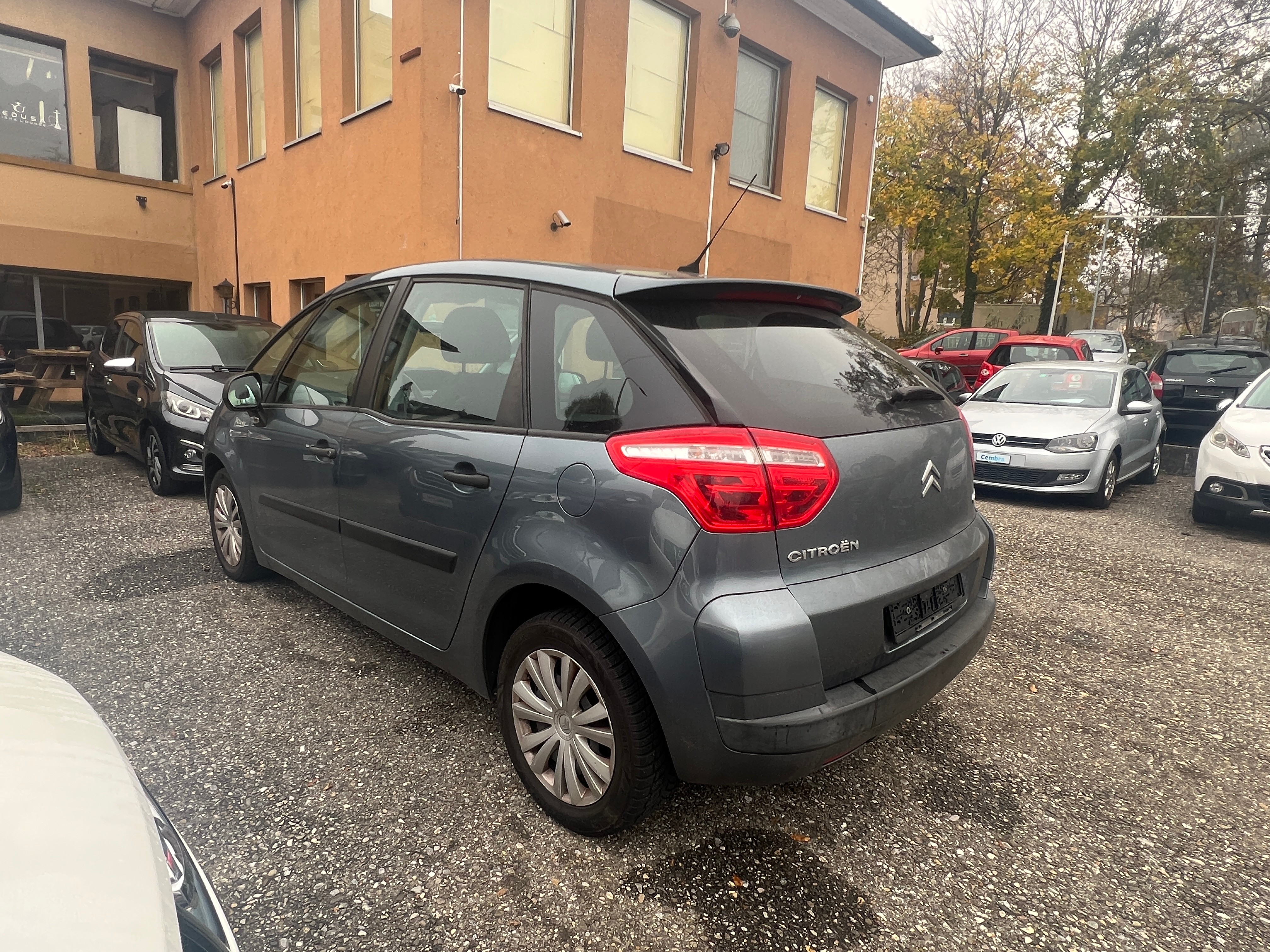 CITROEN C4 Picasso 1.6i 16V X+ — slika 5