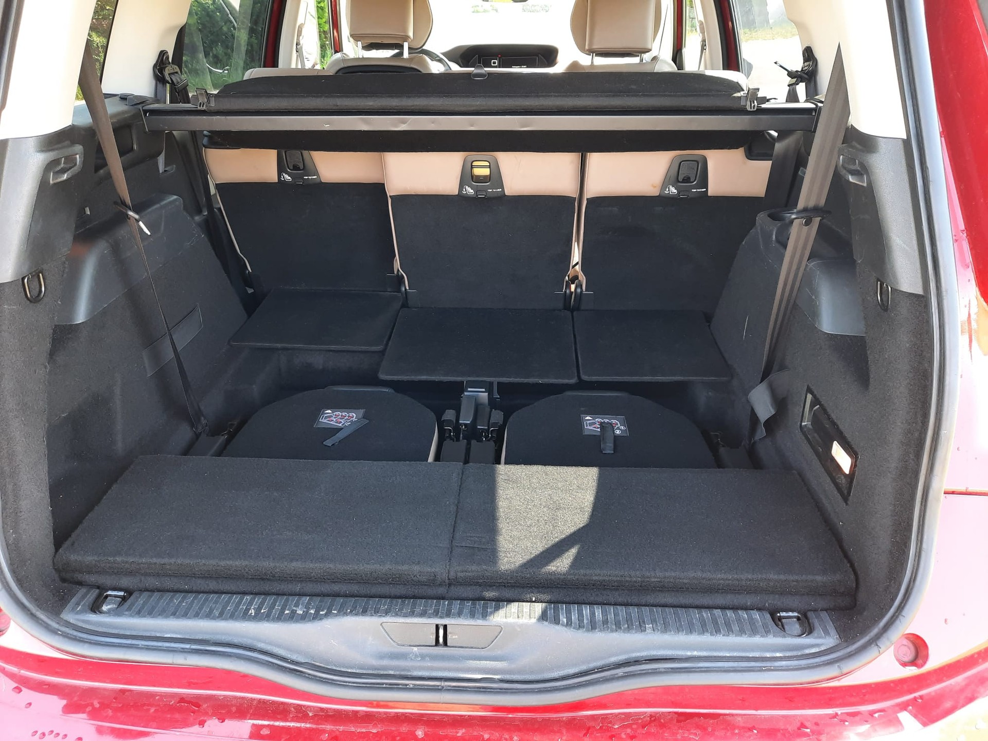 CITROEN Grand C4 Picasso 1.6 e-HDi Exclusive-image-11