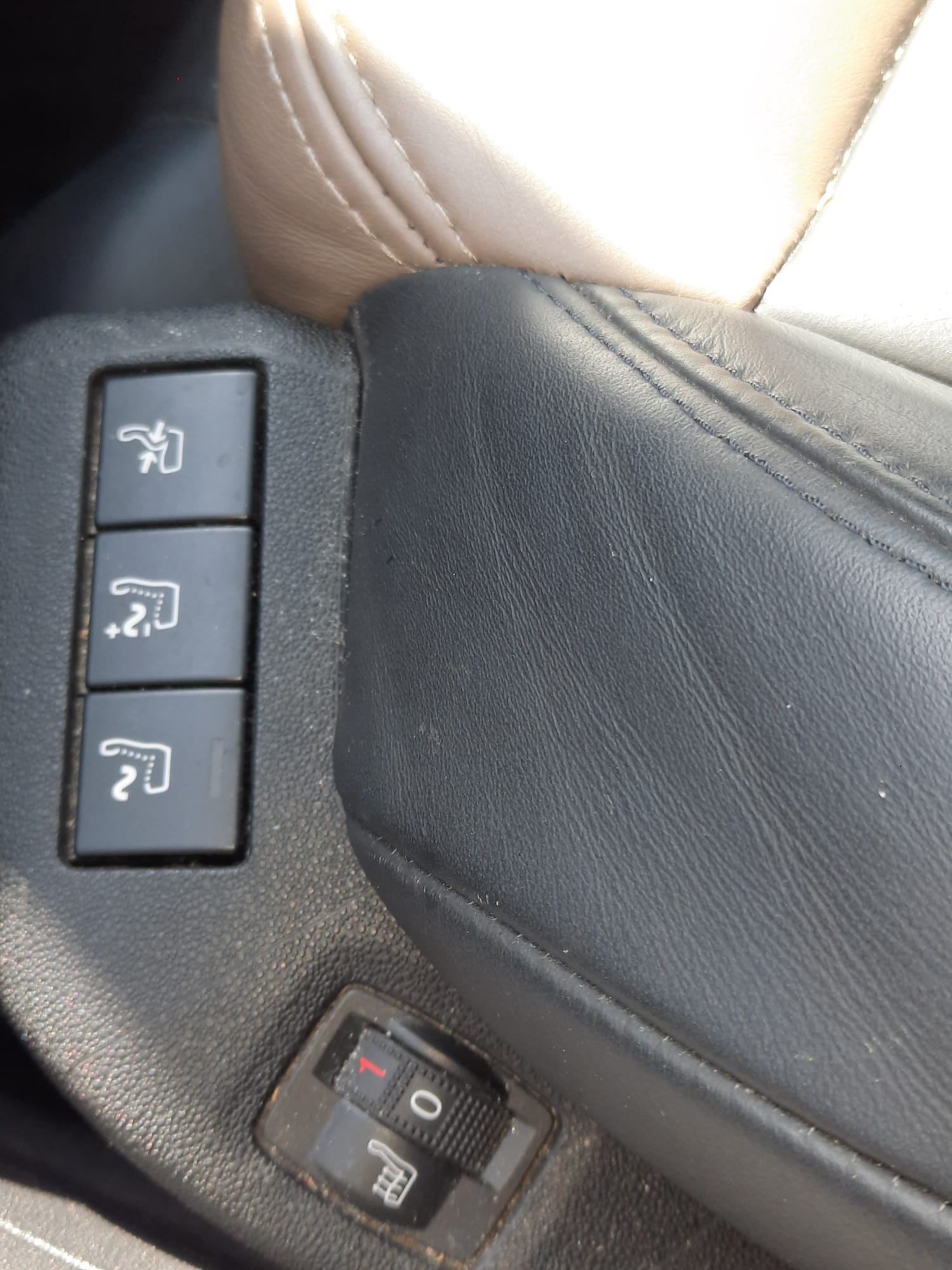 CITROEN Grand C4 Picasso 1.6 e-HDi Exclusive-image-13