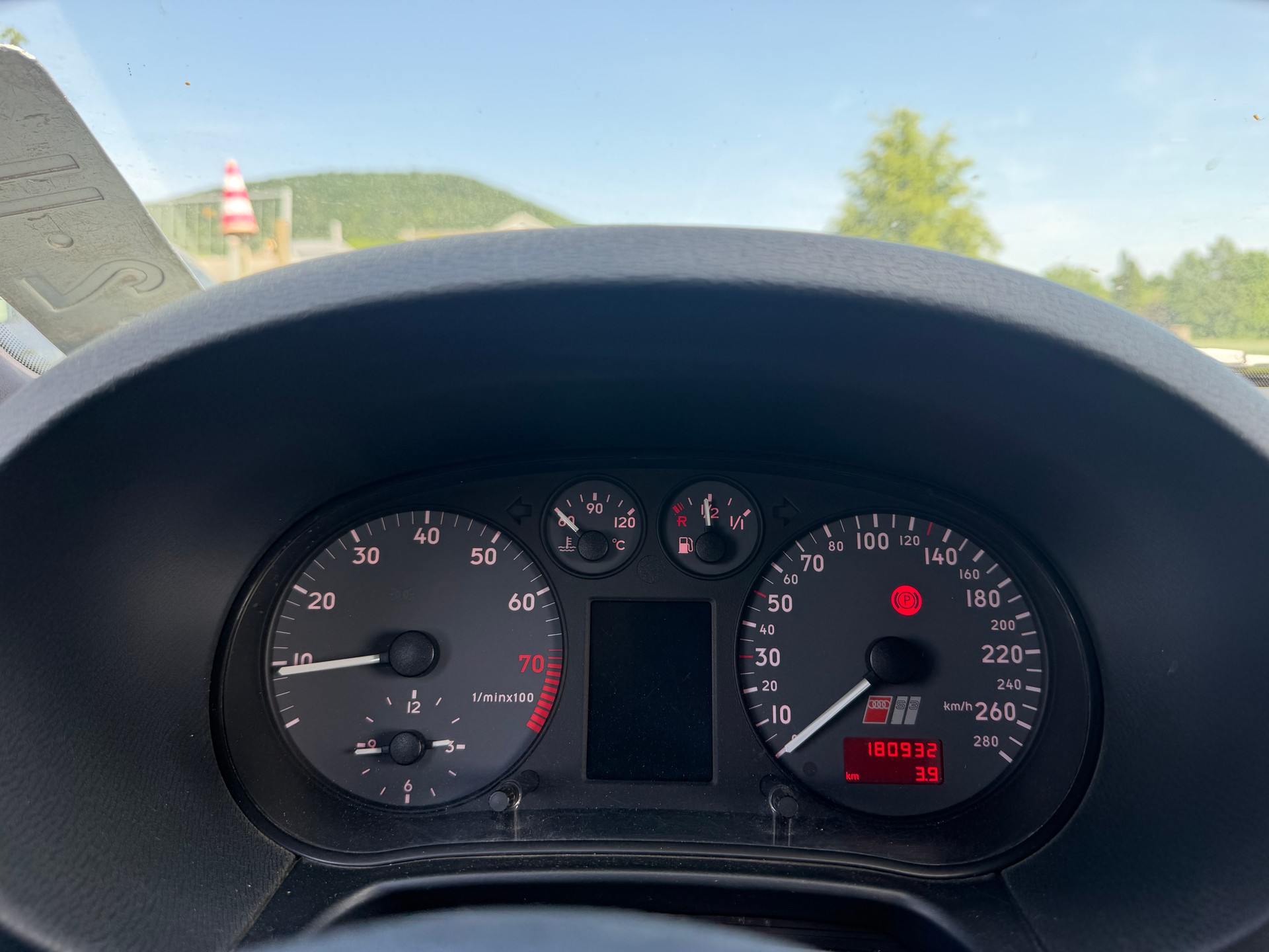 AUDI S3 quattro-image-11