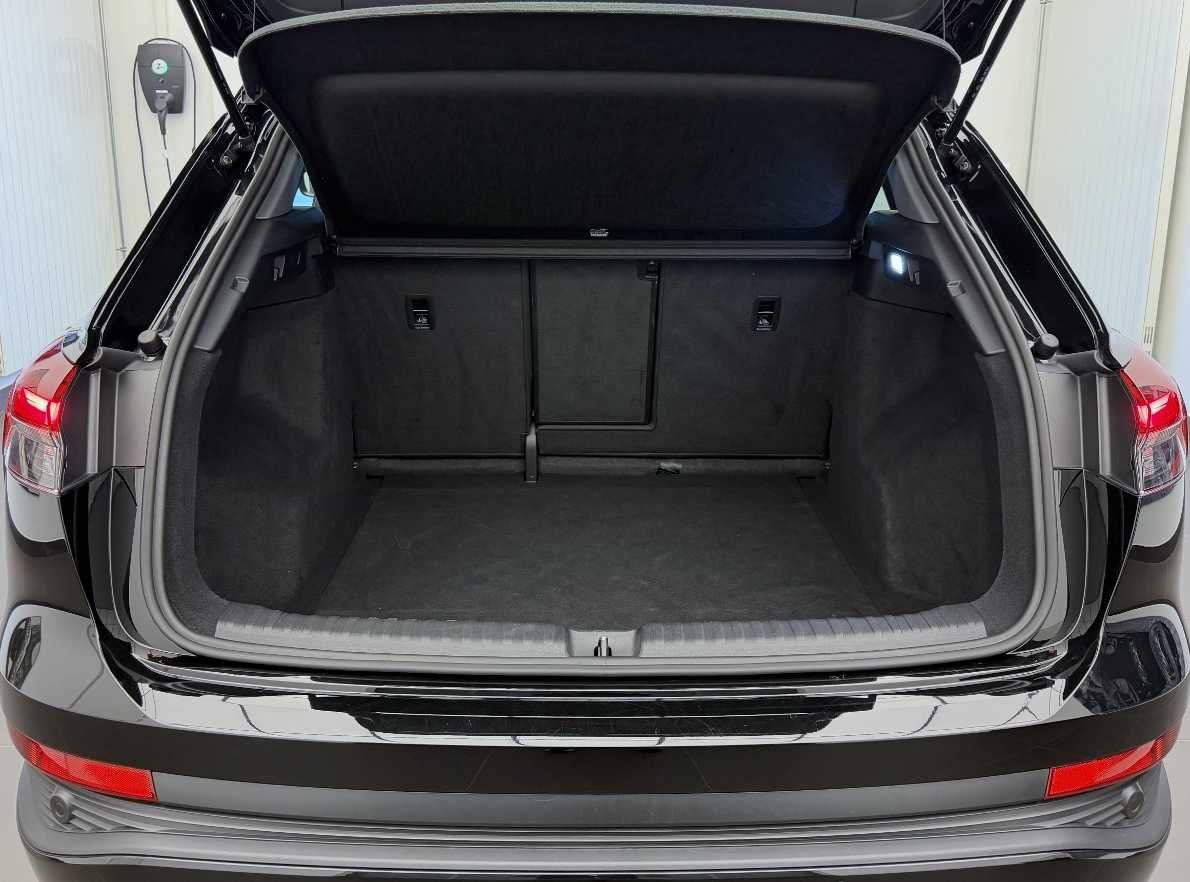 AUDI Q4 e-tron 50 quattro-image-19