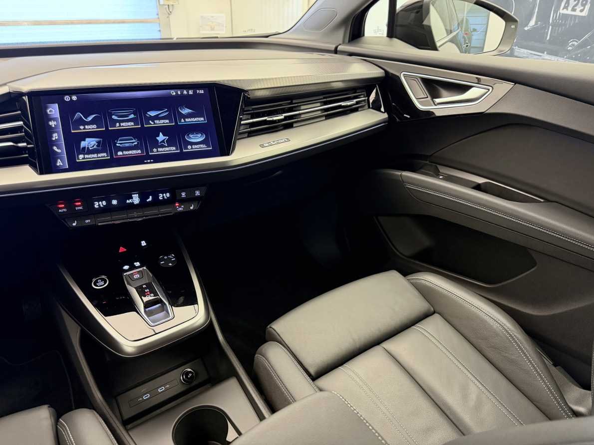 AUDI Q4 e-tron 50 quattro-image-15