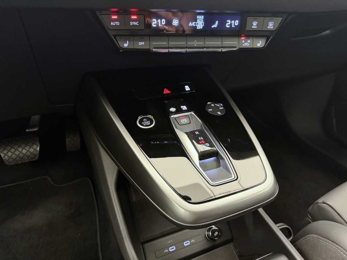 AUDI Q4 e-tron 50 quattro-image-11