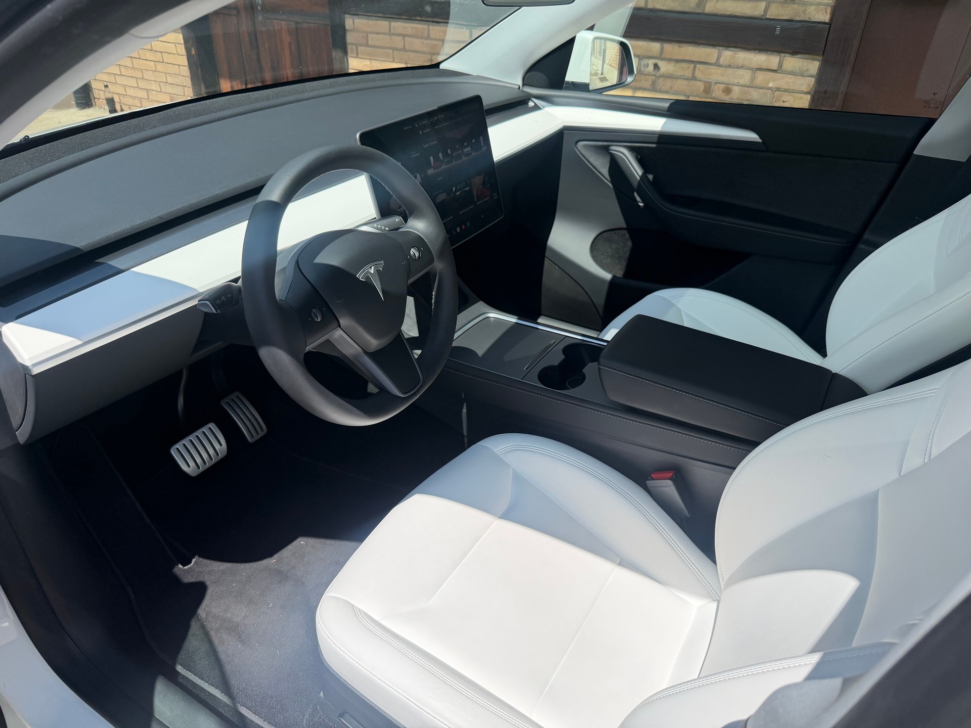 TESLA Model Y Performance-image-12