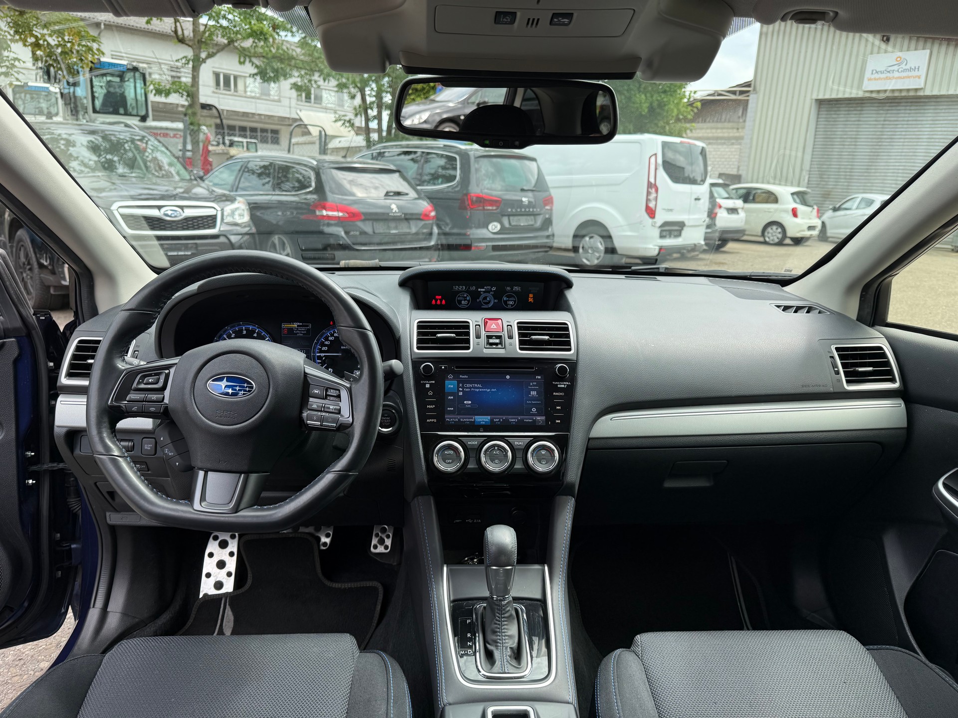 SUBARU Levorg 2.0i Advantage AWD Lineartronic-image-9