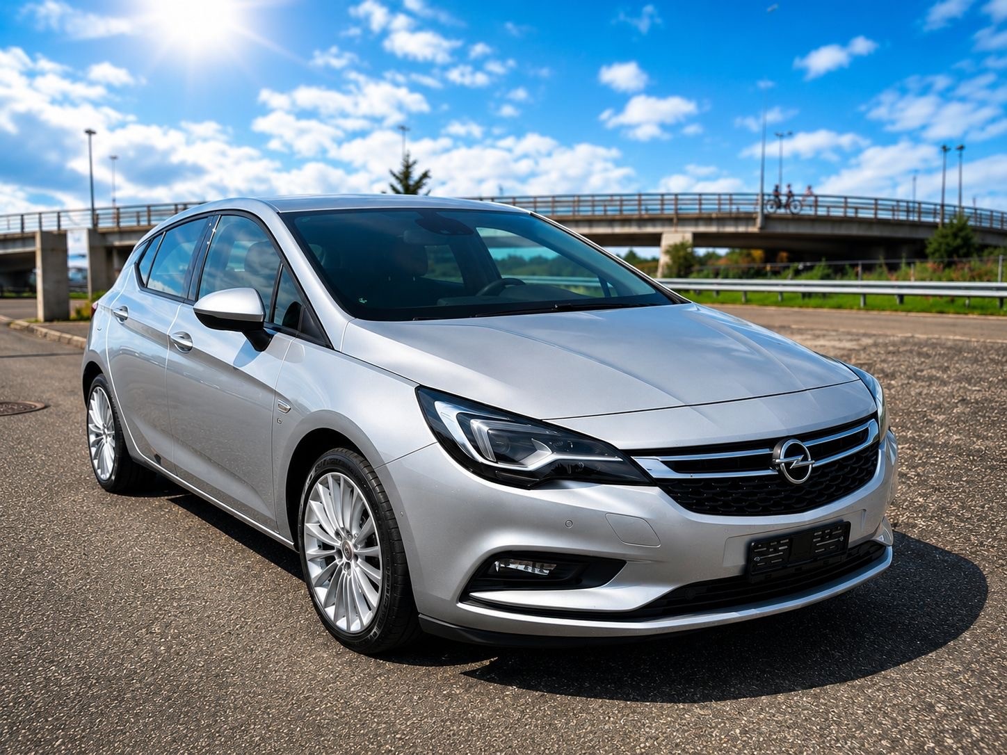 OPEL Astra 1.4i Turbo Dynamic Automatic-image-0