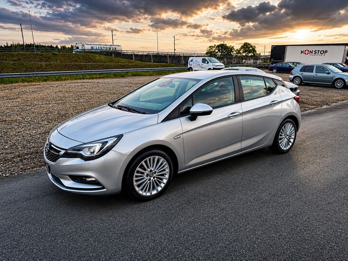 OPEL Astra 1.4i Turbo Dynamic Automatic-image-1