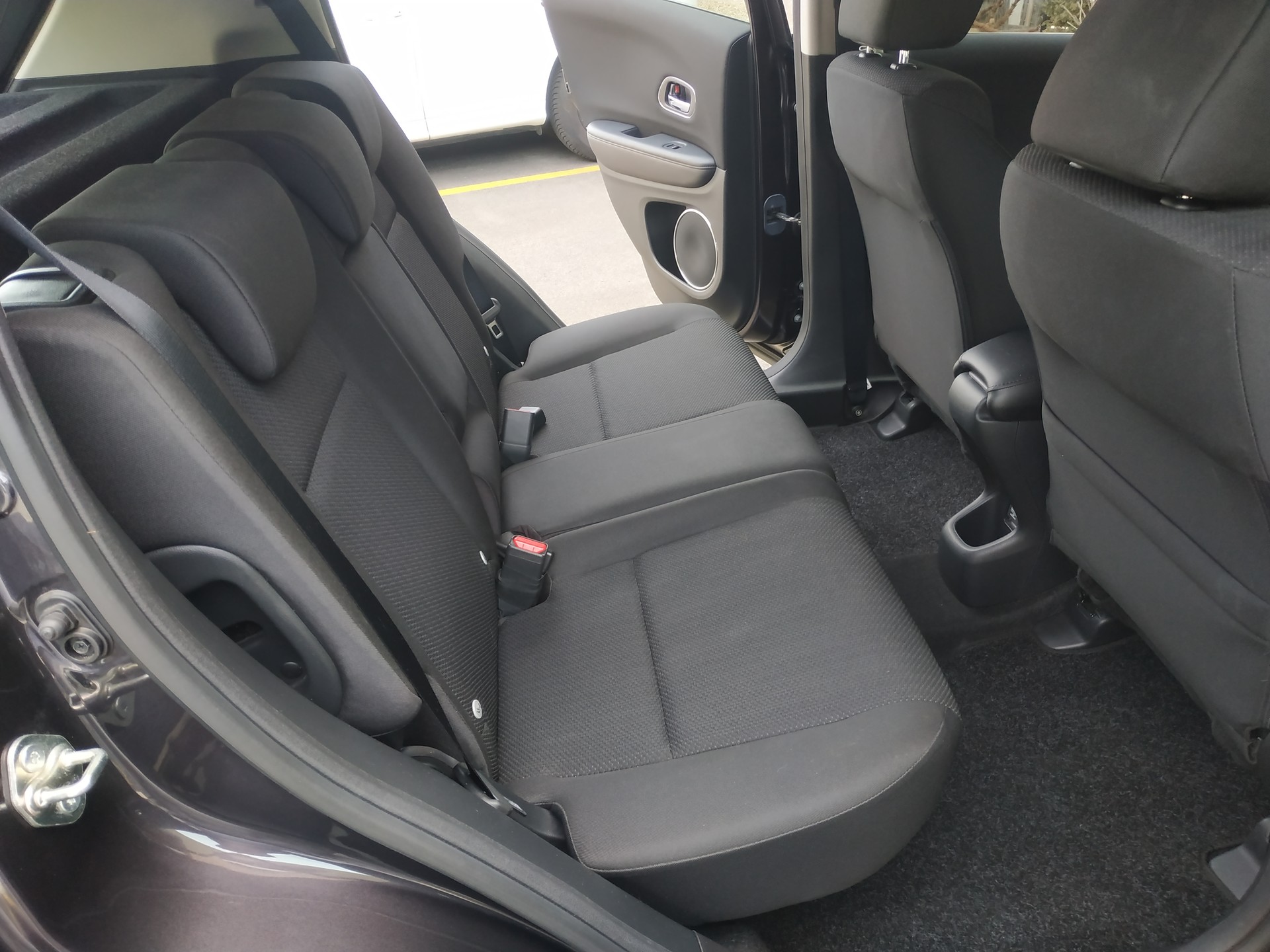 HONDA HR-V 1.5i-VTEC Elegance CVT-image-19