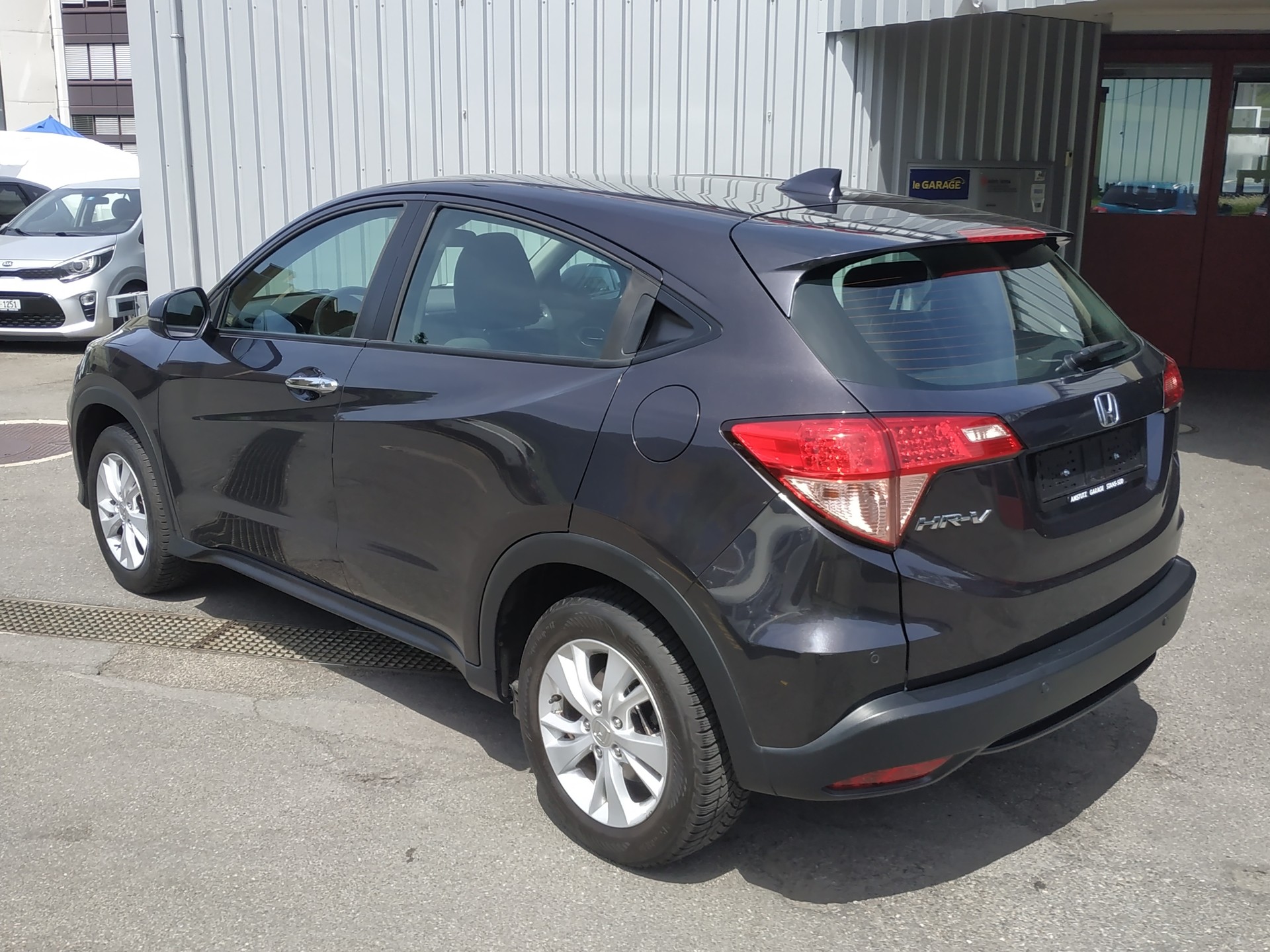 HONDA HR-V 1.5i-VTEC Elegance CVT-image-4