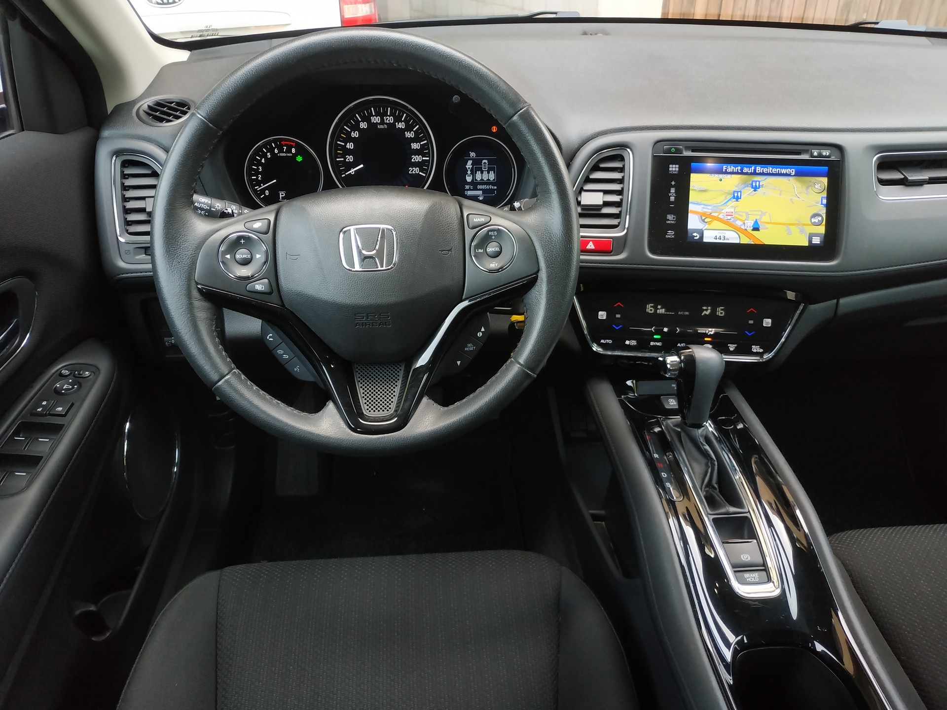 HONDA HR-V 1.5i-VTEC Elegance CVT-image-10