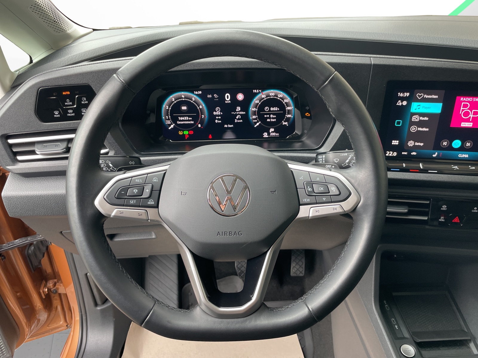 VW Caddy 1.5 TSI Life DSG-image-7