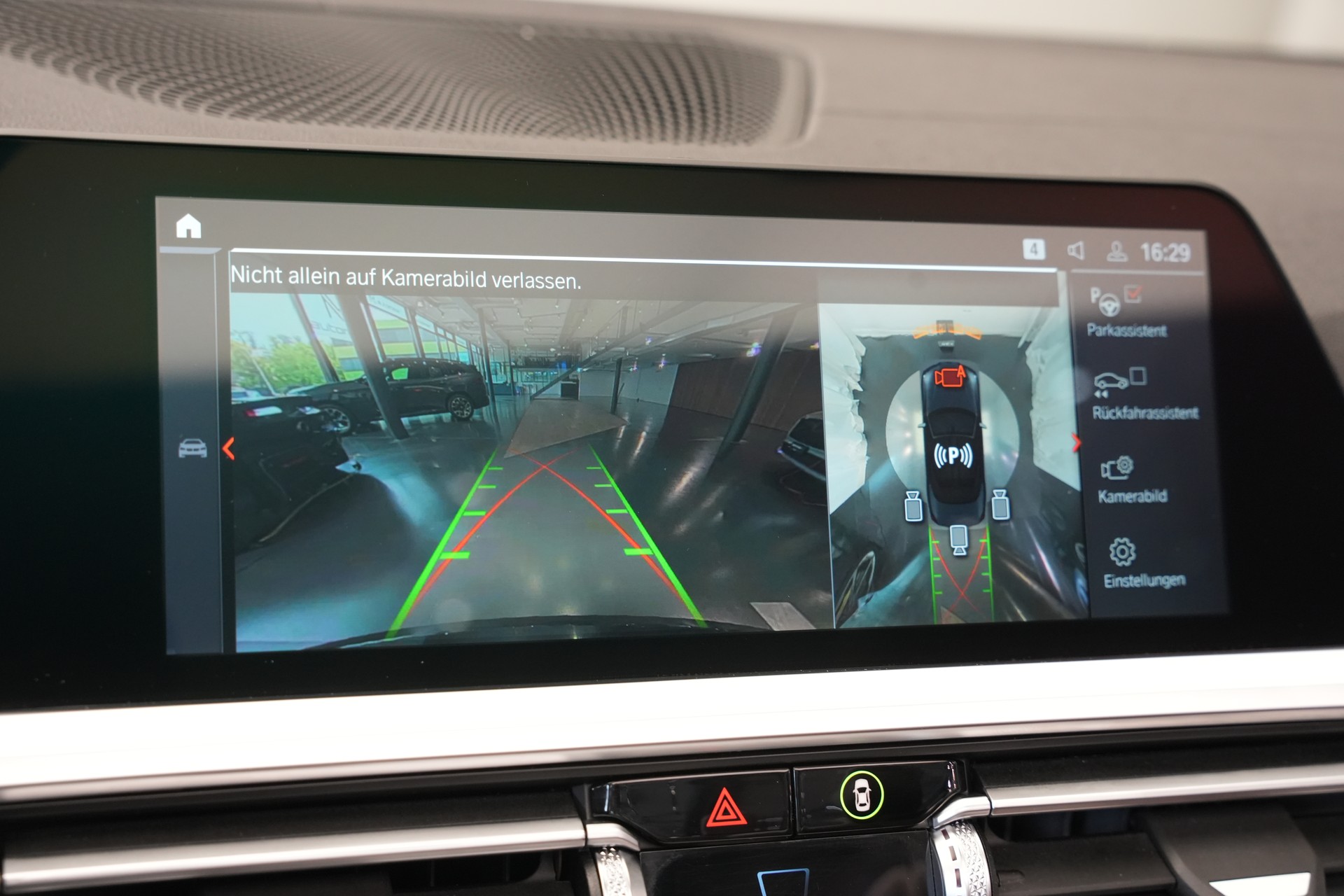 BMW M440i xDrive 48V Cabriolet Steptronic *CH-Fahrzeug*-image-27