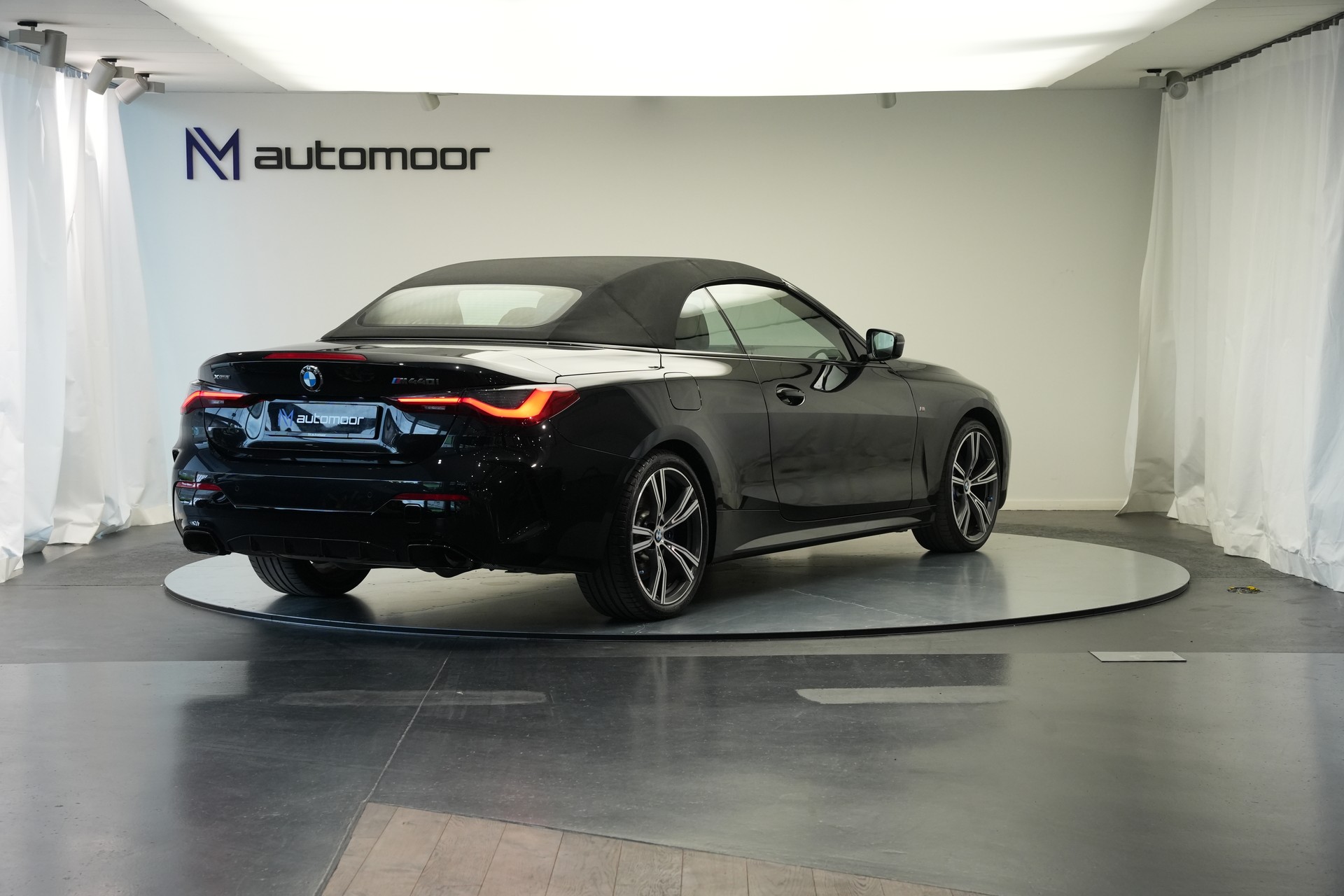 BMW M440i xDrive 48V Cabriolet Steptronic *CH-Fahrzeug*-image-10