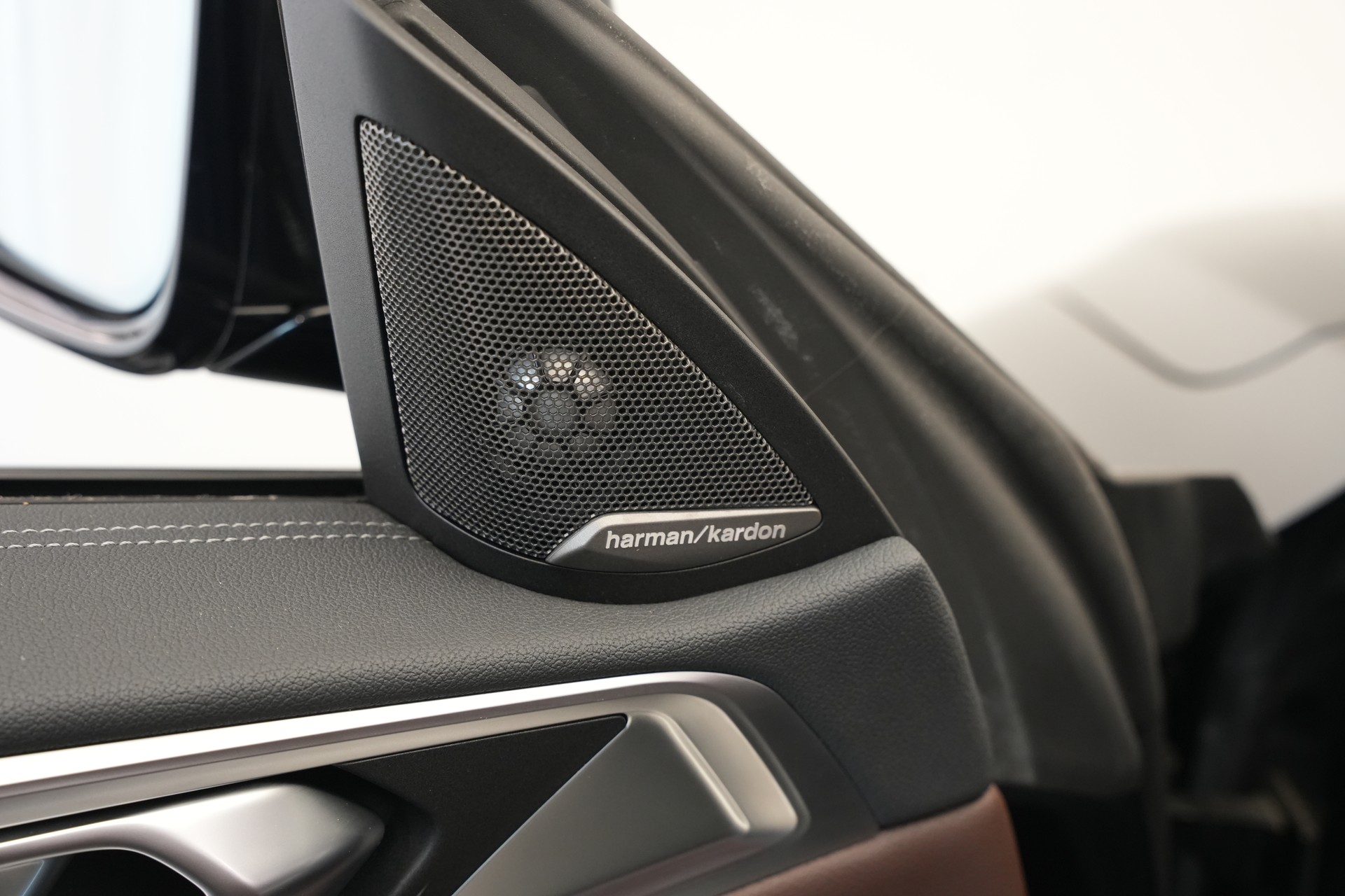 BMW M440i xDrive 48V Cabriolet Steptronic *CH-Fahrzeug*-image-16