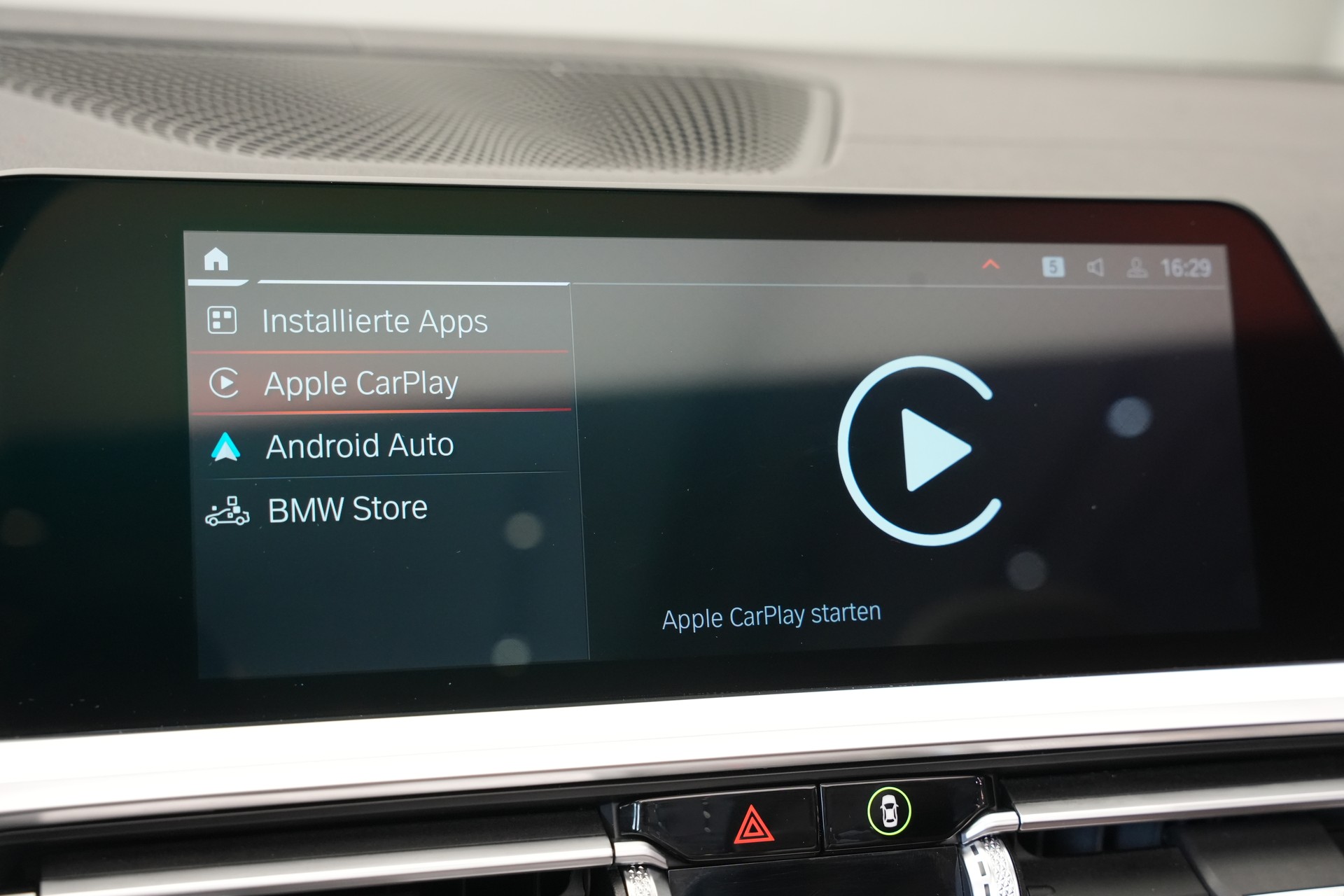 BMW M440i xDrive 48V Cabriolet Steptronic *CH-Fahrzeug*-image-28