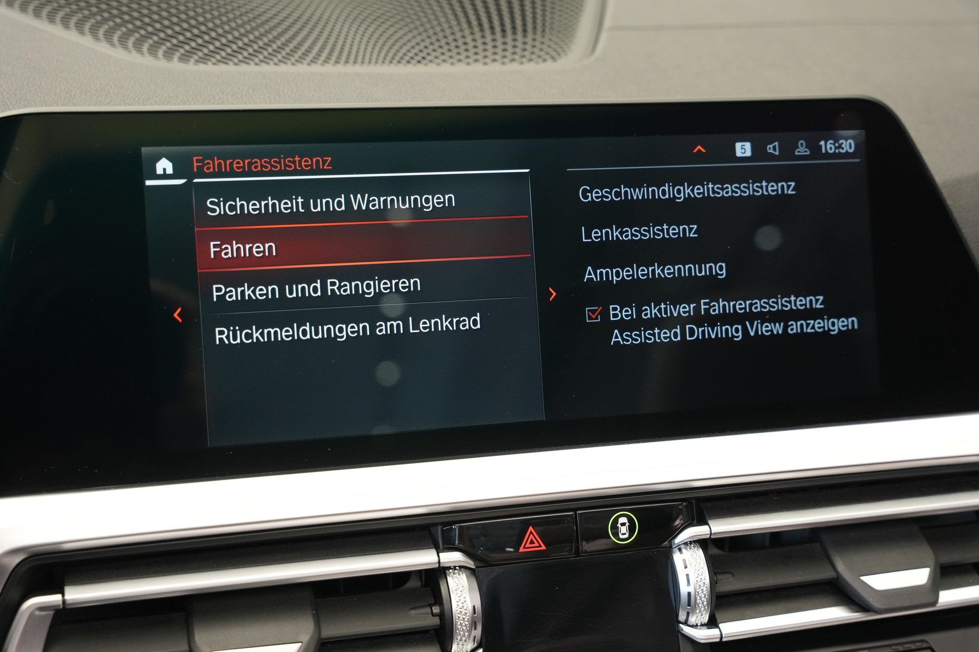 BMW M440i xDrive 48V Cabriolet Steptronic *CH-Fahrzeug*-image-30