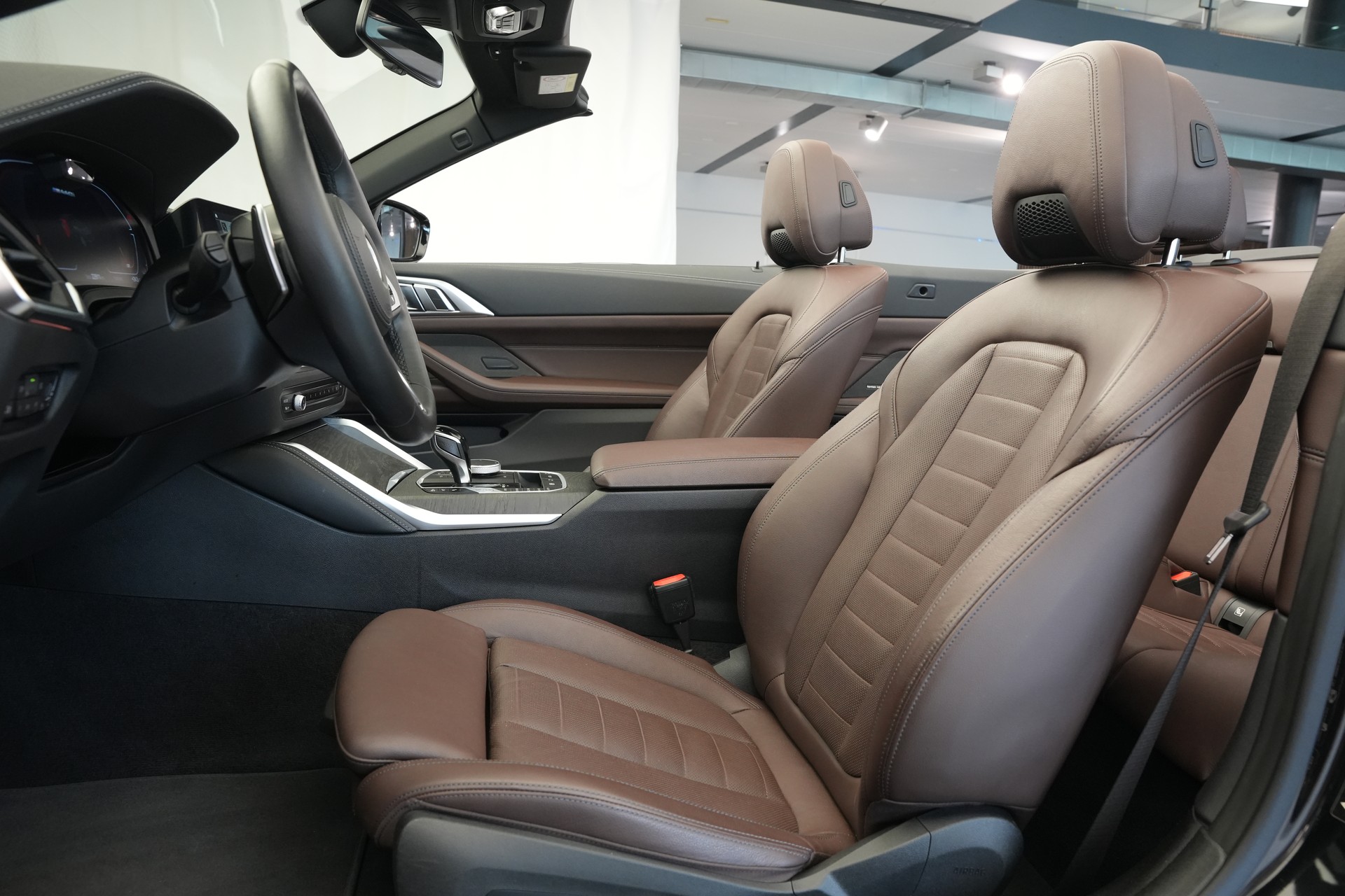 BMW M440i xDrive 48V Cabriolet Steptronic *CH-Fahrzeug*-image-14