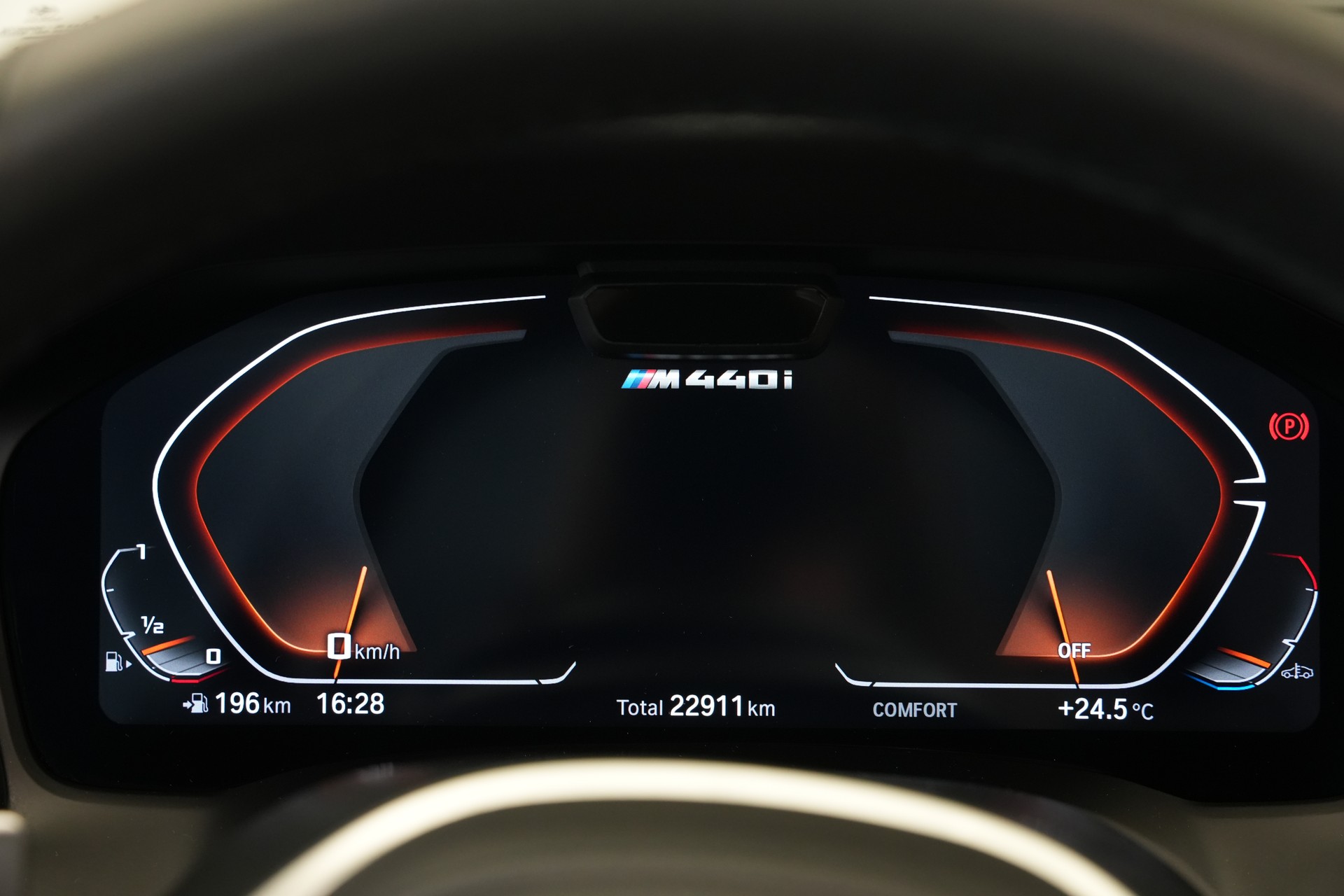 BMW M440i xDrive 48V Cabriolet Steptronic *CH-Fahrzeug*-image-23