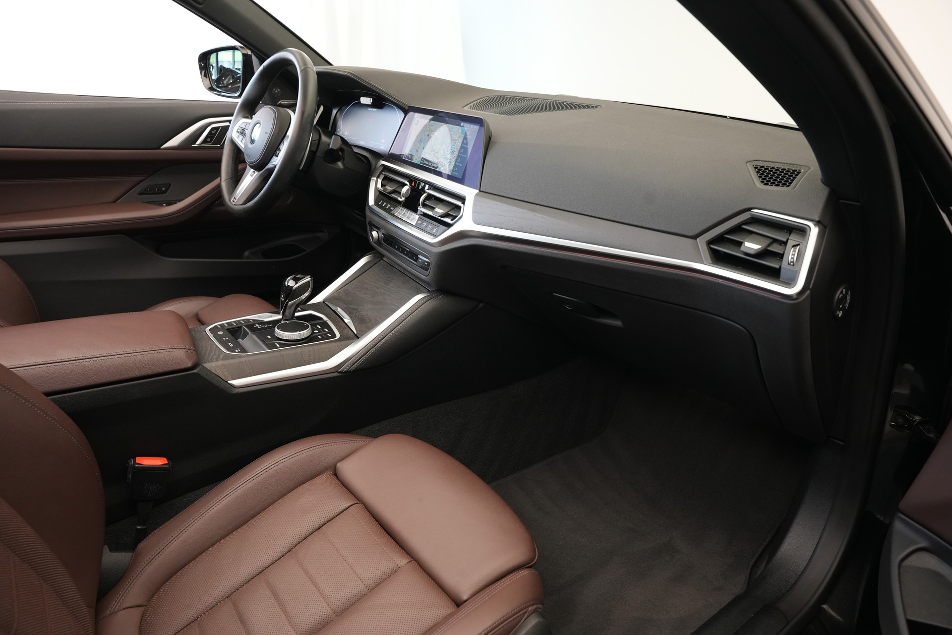 BMW M440i xDrive 48V Cabriolet Steptronic *CH-Fahrzeug*-image-13