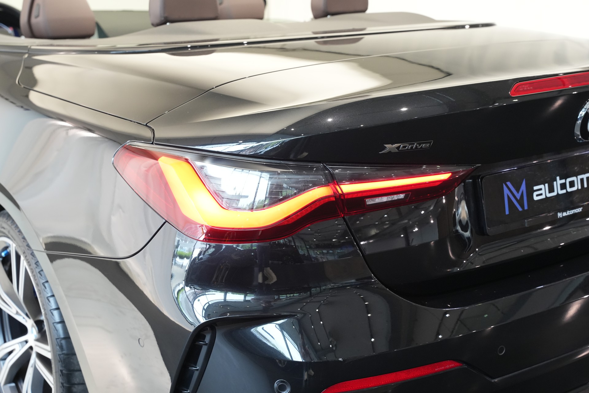 BMW M440i xDrive 48V Cabriolet Steptronic *CH-Fahrzeug*-image-36