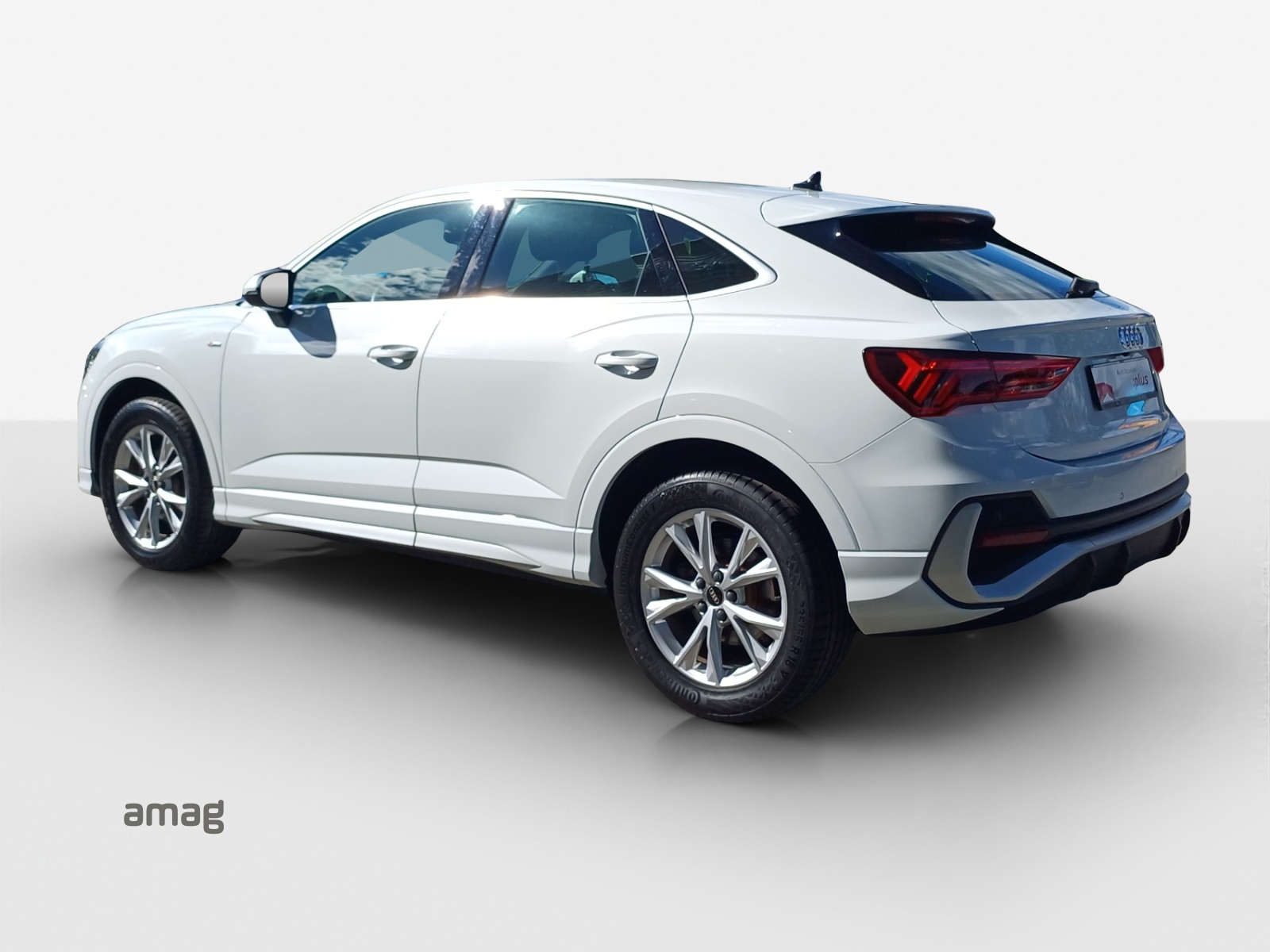 AUDI Q3 Sportback 35 TFSI S line Attraction S-tronic-image-2