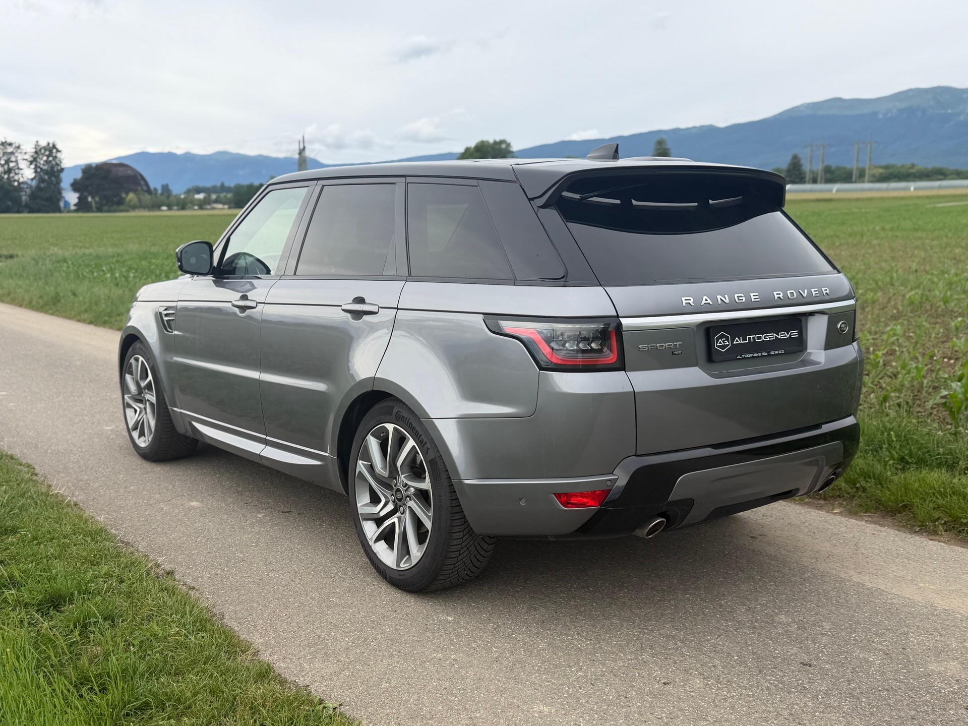LAND ROVER Range Rover Sport P300 2.0 Si4 MHEV HSE Automatic-image-10