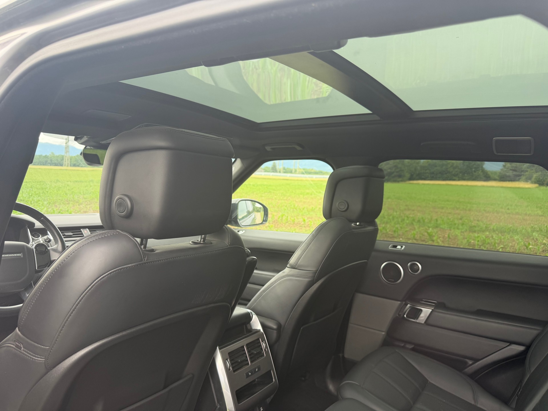 LAND ROVER Range Rover Sport P300 2.0 Si4 MHEV HSE Automatic-image-15