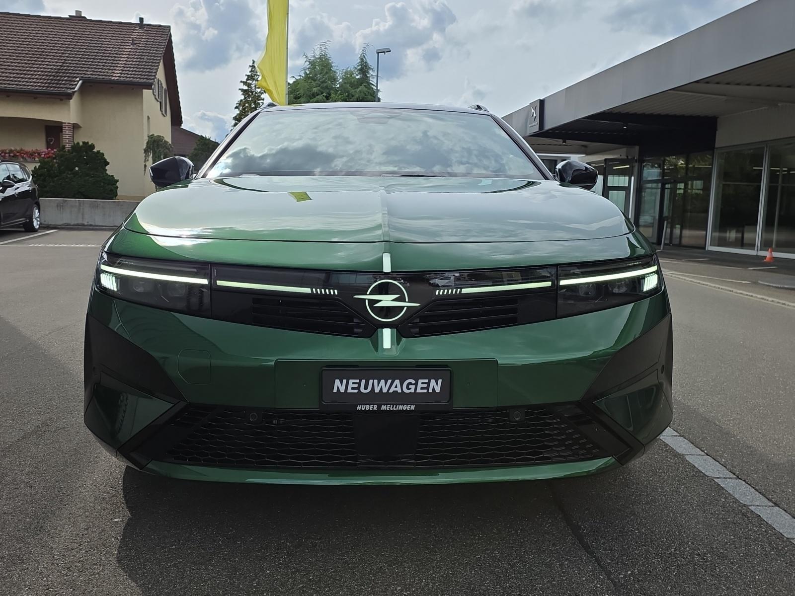 OPEL Astra Sports Tourer 1.2 T Hybrid Ultimate-image-30