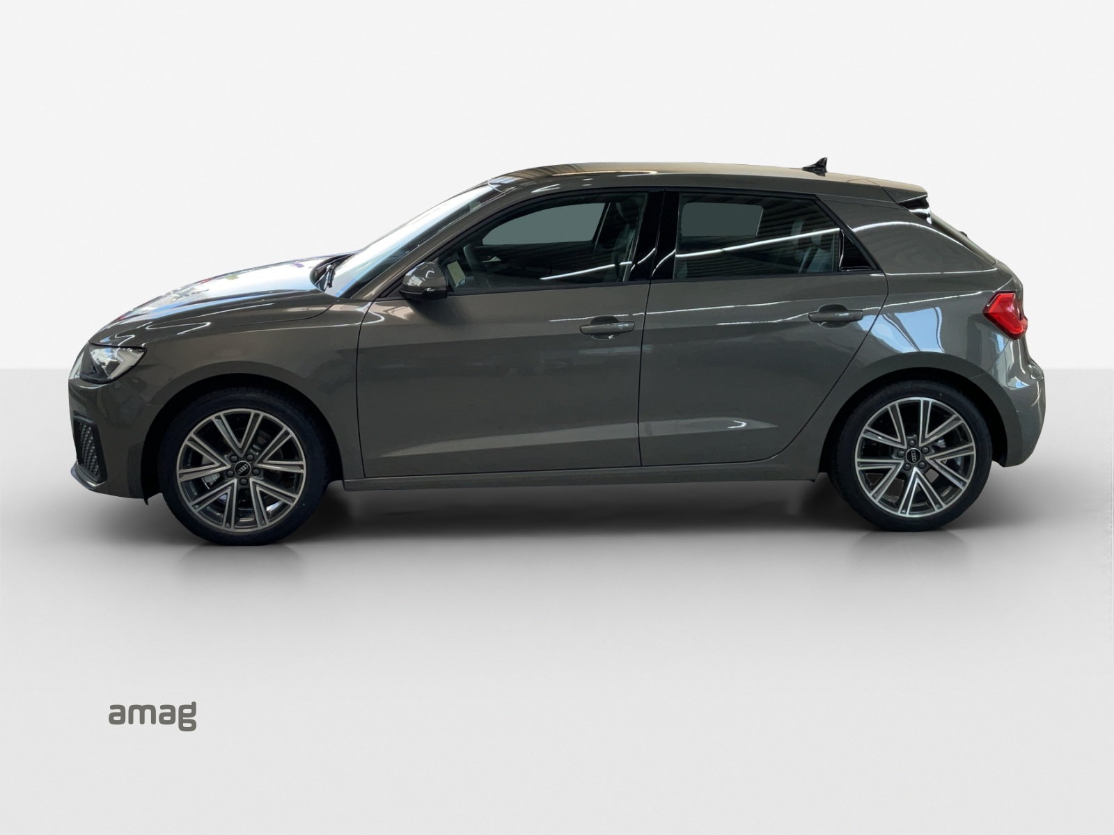AUDI A1 Sportback 30 TFSI Attraction S-tronic-image-1