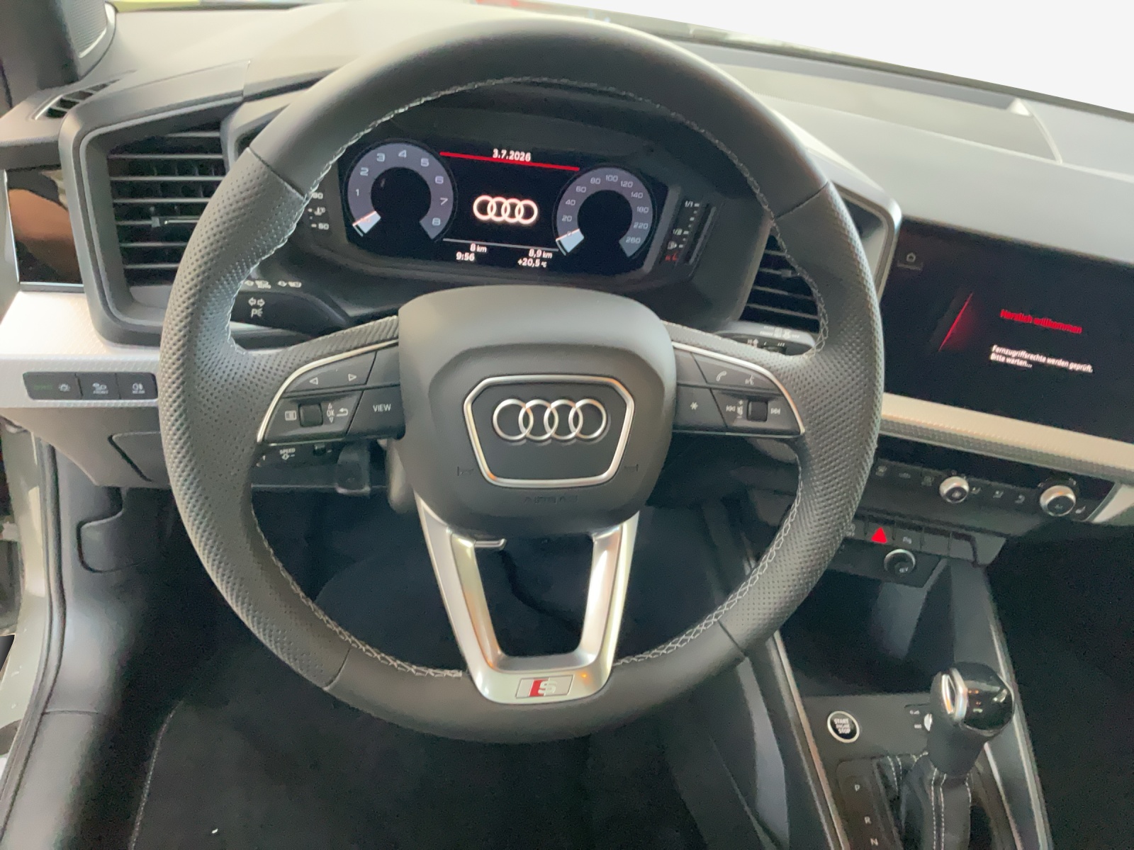 AUDI A1 Sportback 30 TFSI Attraction S-tronic-image-9