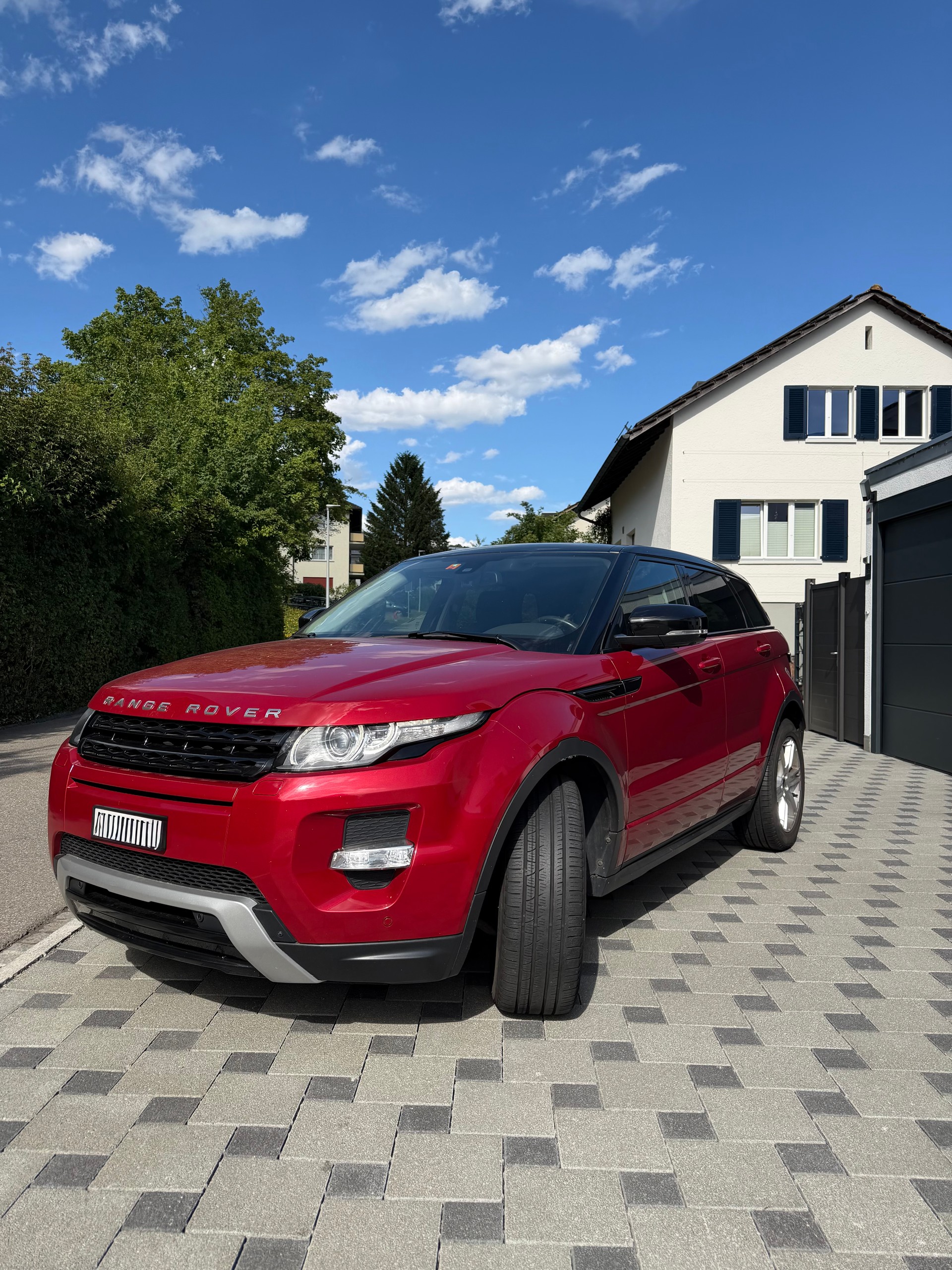 LAND ROVER 2.0 Si4 Dynamic-image-0