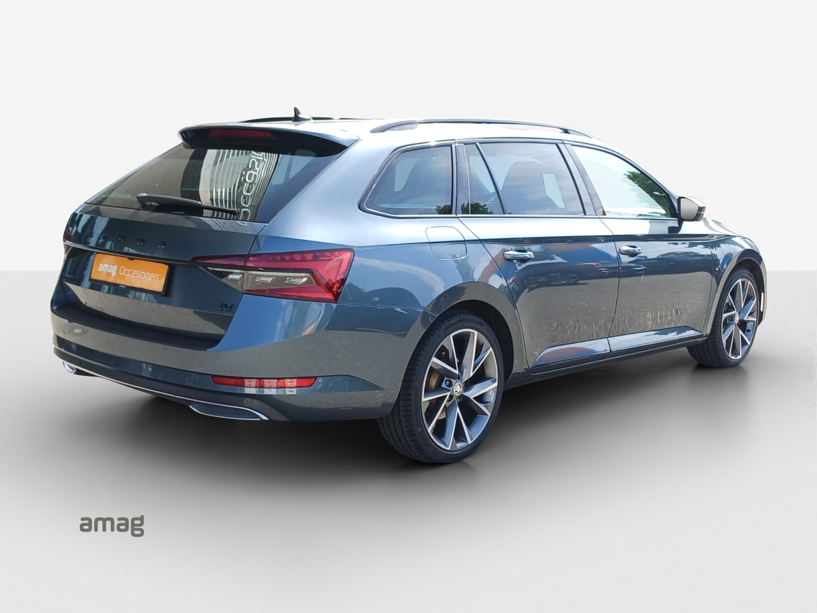 SKODA Superb 1.4 TSI Sport Line PHEV DSG-image-4