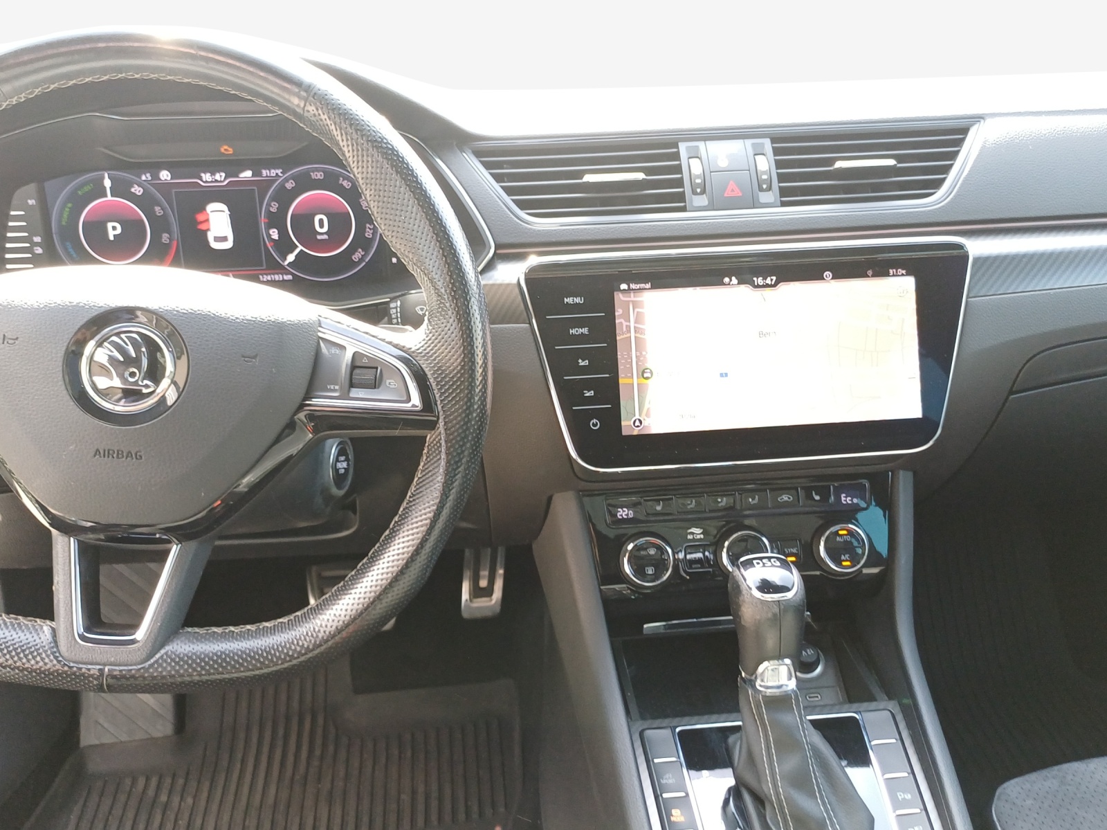 SKODA Superb 1.4 TSI Sport Line PHEV DSG-image-8