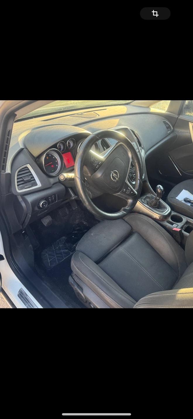 OPEL Astra 1.6i 16V Turbo Anniversary Edition-image-8