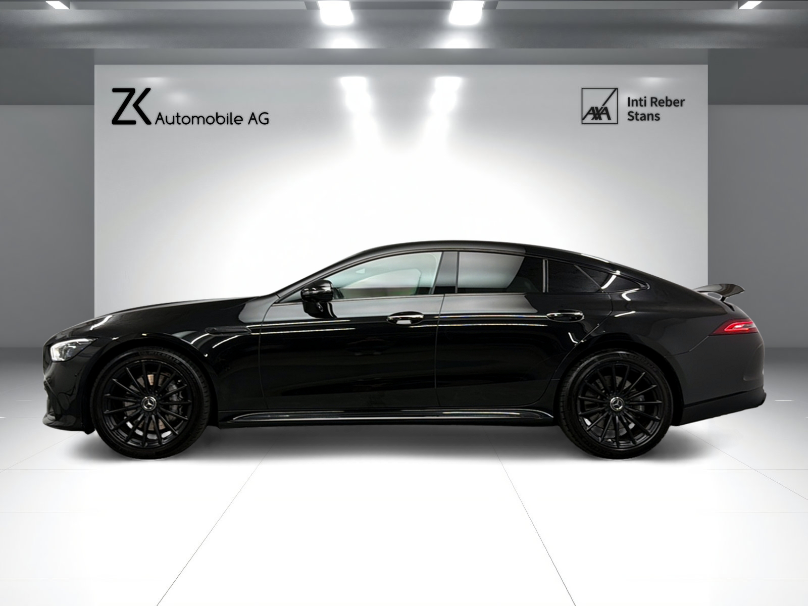 MERCEDES-BENZ AMG GT 4 43 4Matic+ obsidian black Speedshift TCT / Glasdach / 360° Kamera / Head-Up / Burmester / Night Paket /-image-2