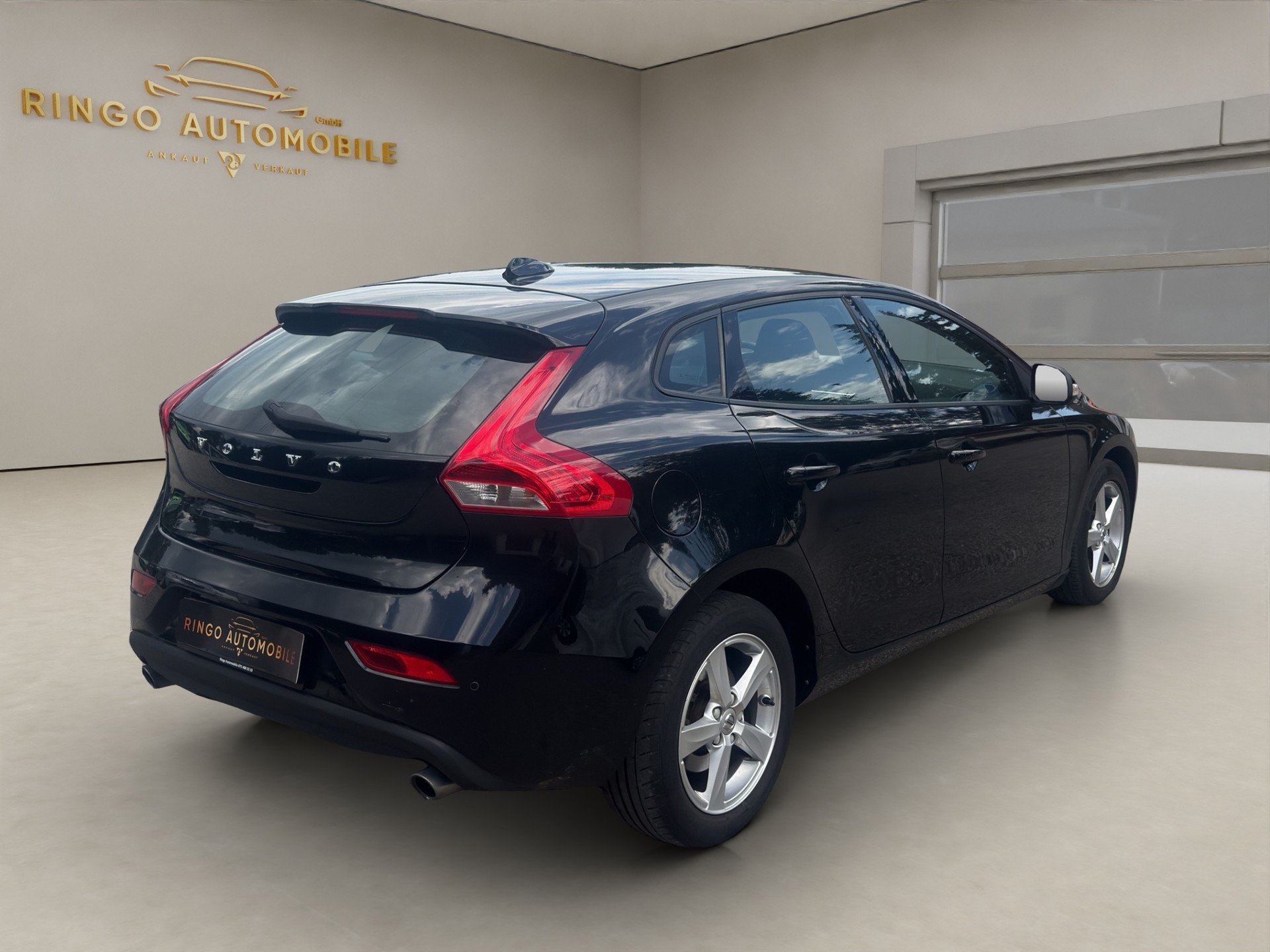 VOLVO V40 D3 Dynamic Edition Geartronic-image-6