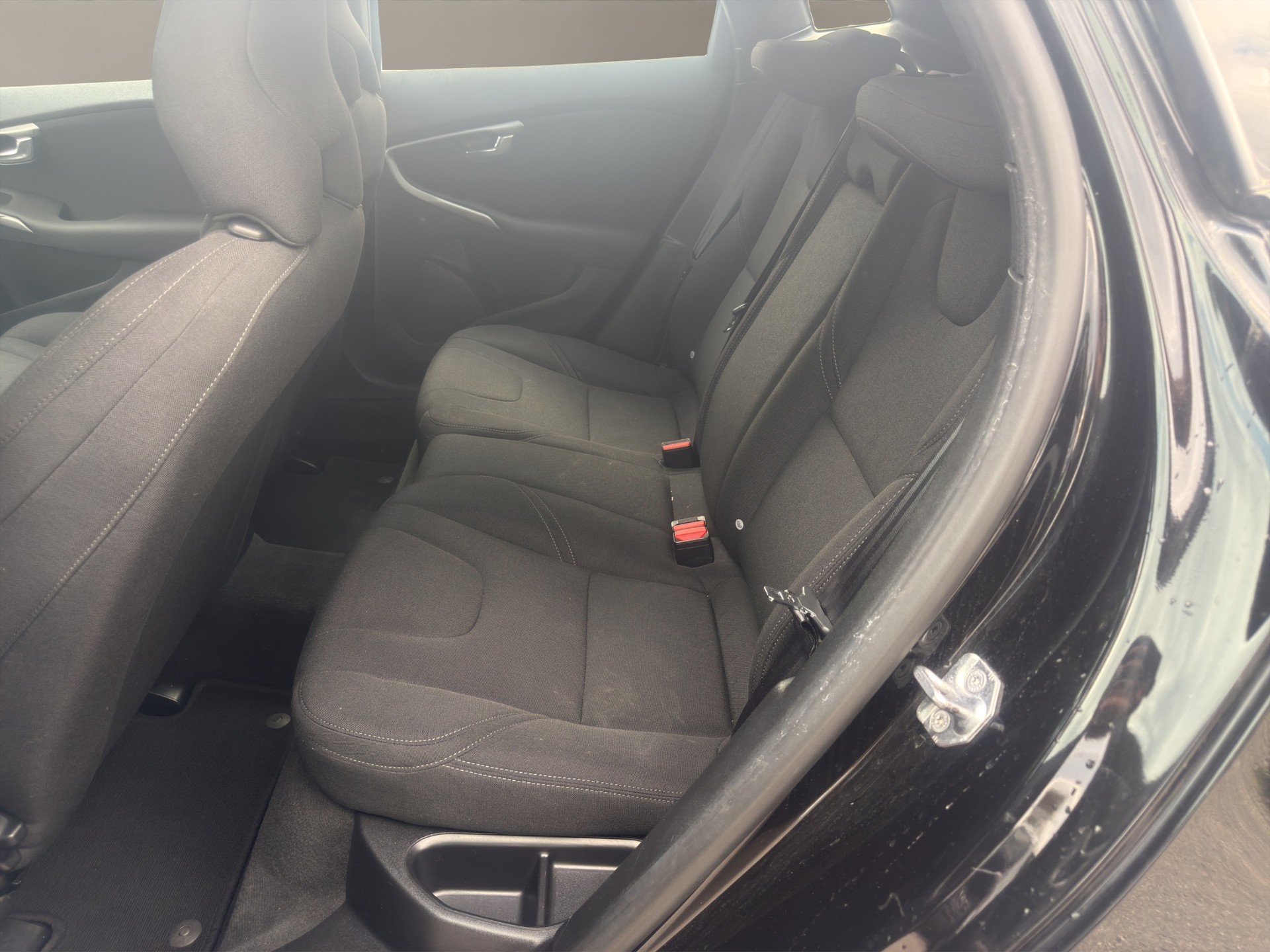 VOLVO V40 D3 Dynamic Edition Geartronic-image-10