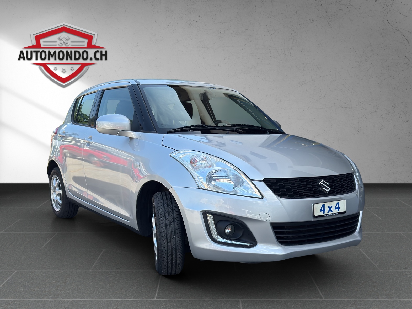 SUZUKI Swift 1.2i 16V Compact Top 4x4-image-1