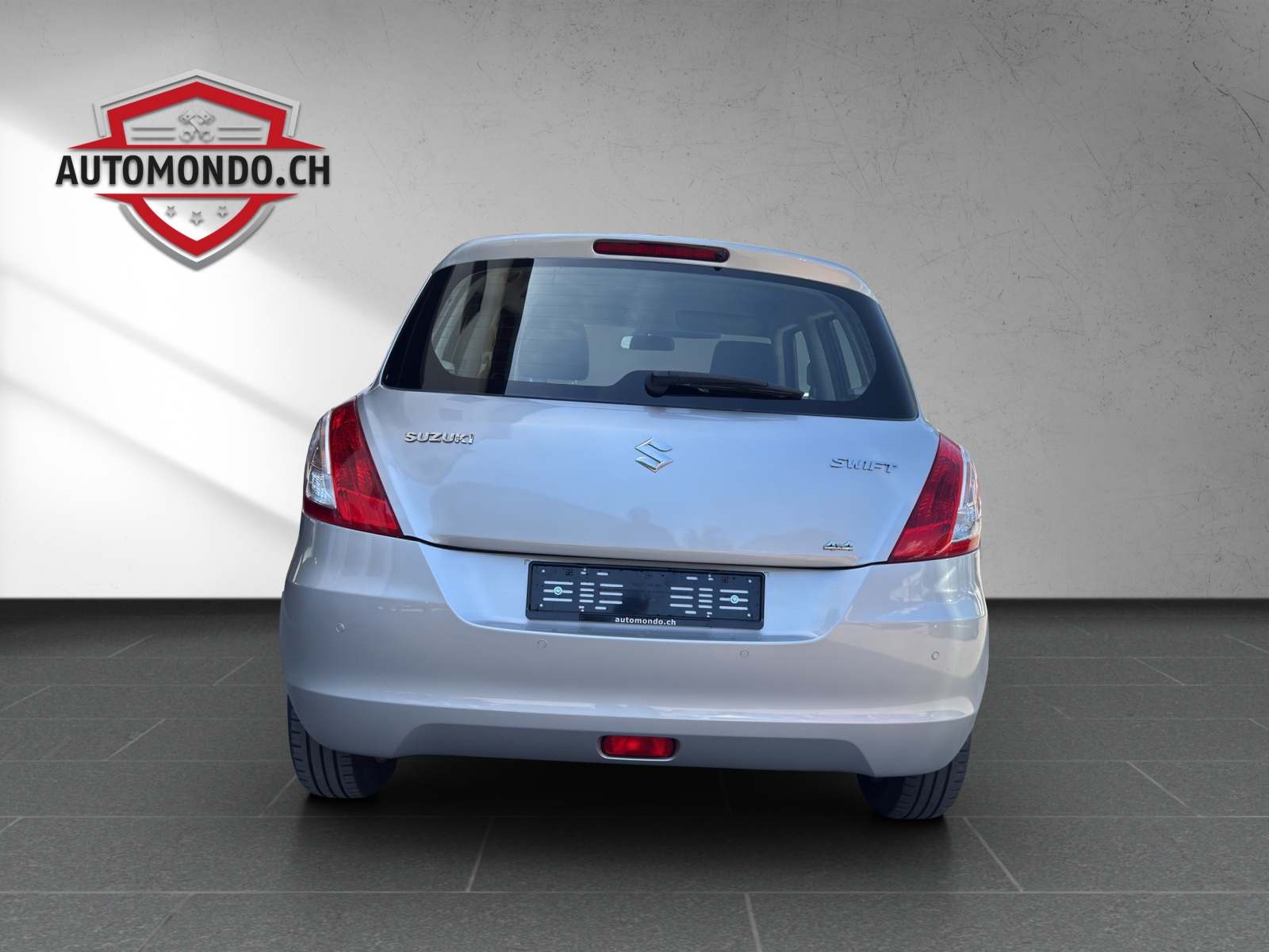 SUZUKI Swift 1.2i 16V Compact Top 4x4-image-5