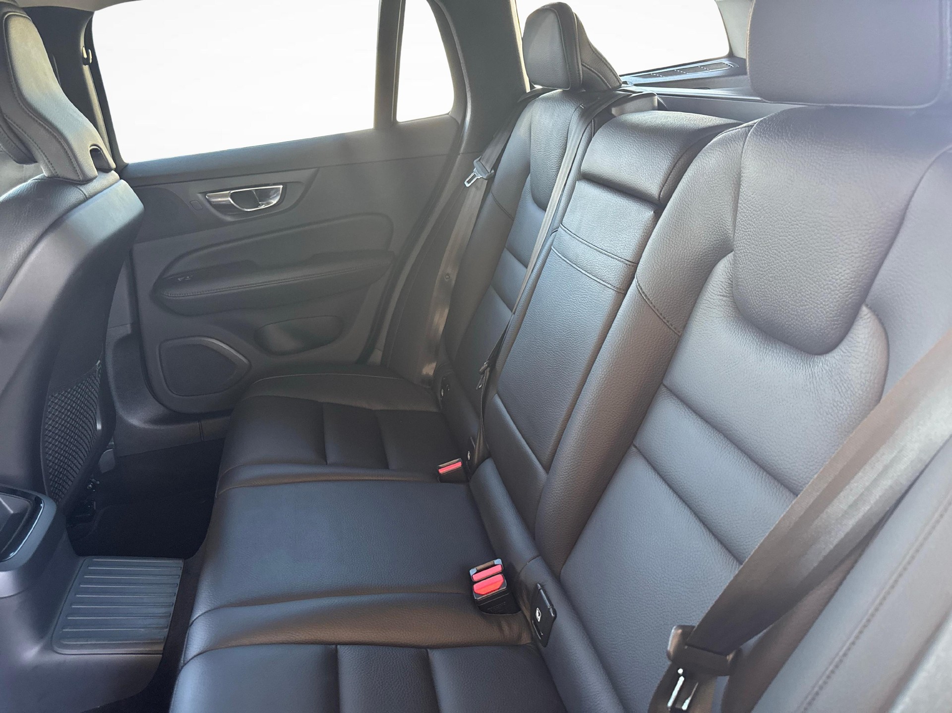 VOLVO V60 2.0 T6 TE Inscription eAWD-image-11