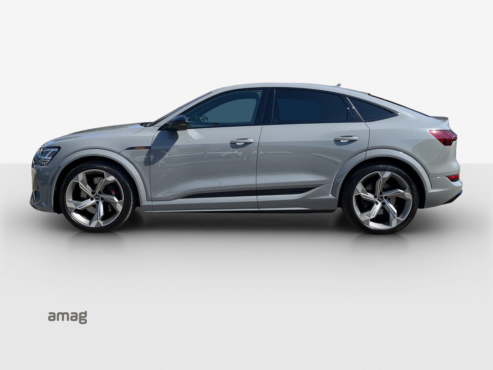 AUDI e-tron S Sportback quattro-image-1