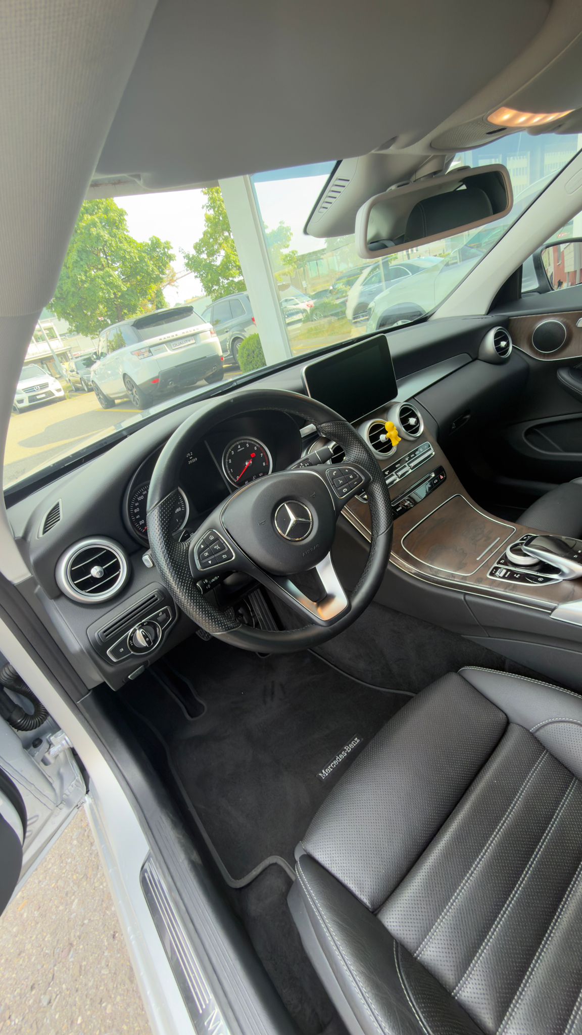 MERCEDES-BENZ C 200 Coupé 4Matic 9G-Tronic-image-13
