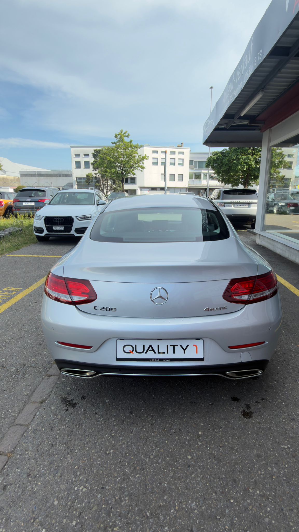 MERCEDES-BENZ C 200 Coupé 4Matic 9G-Tronic-image-3