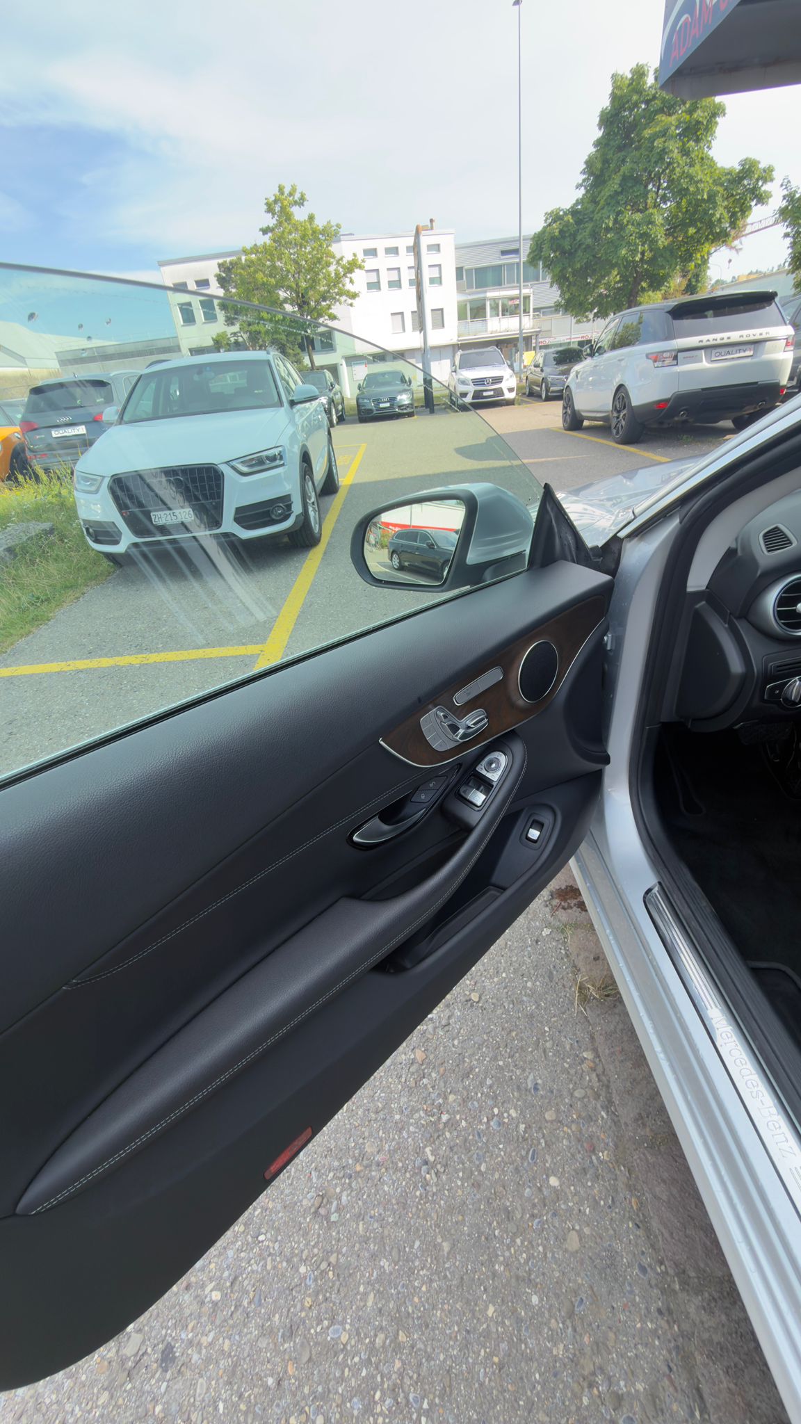 MERCEDES-BENZ C 200 Coupé 4Matic 9G-Tronic-image-11