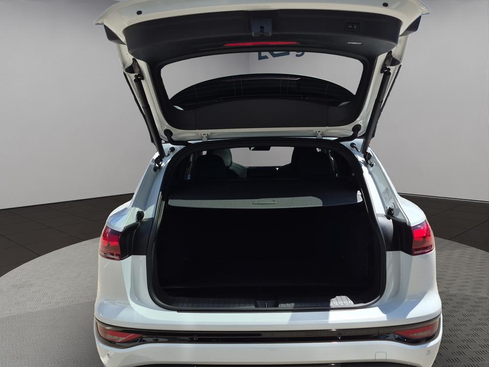 AUDI Q6 e-tron quattro-image-7